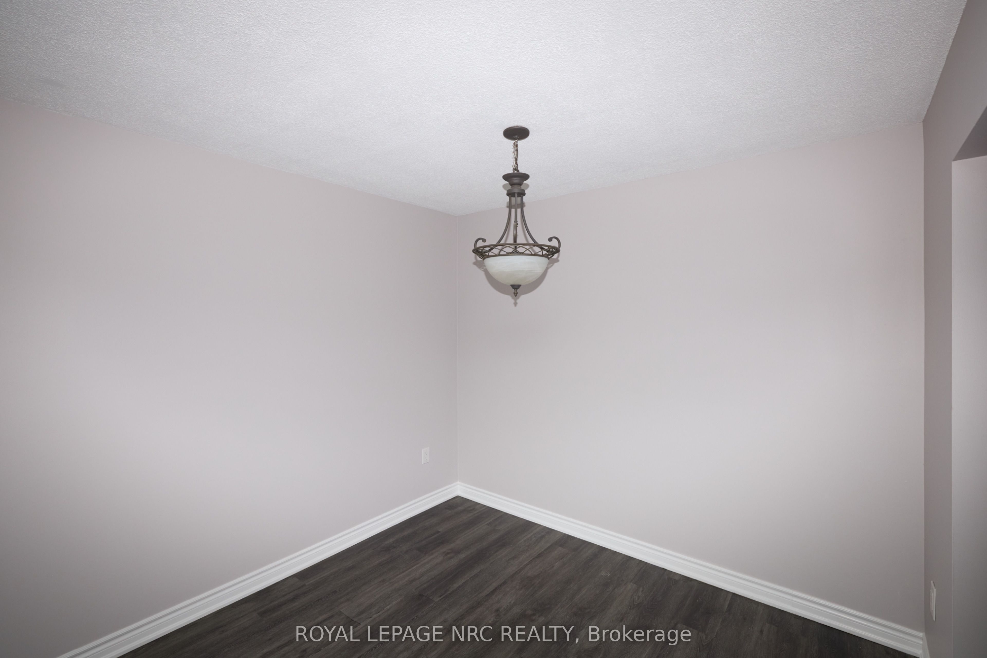 4839 Drummond Road 11 Property Photo 14