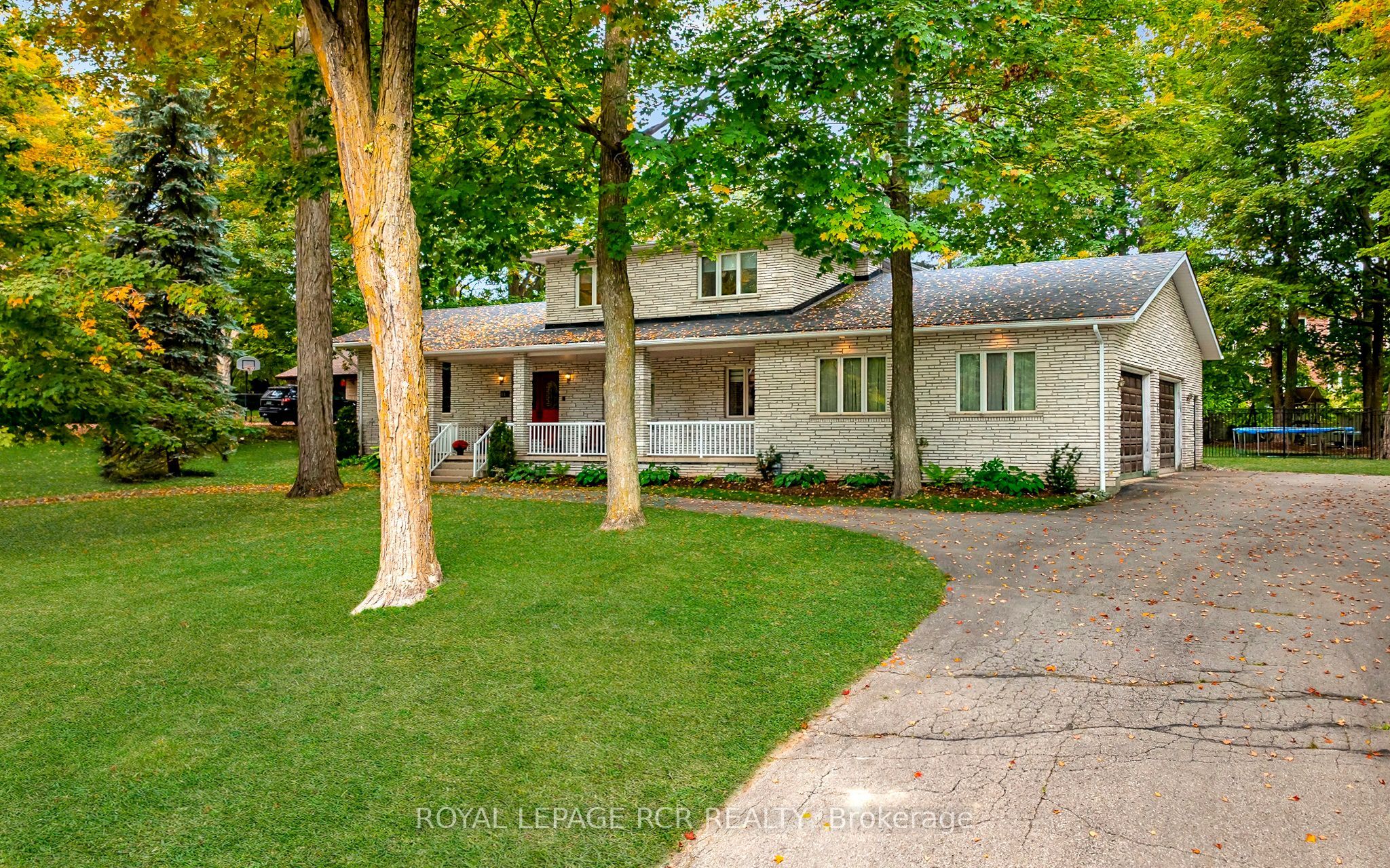 113 Birch Grove Property Photo 1