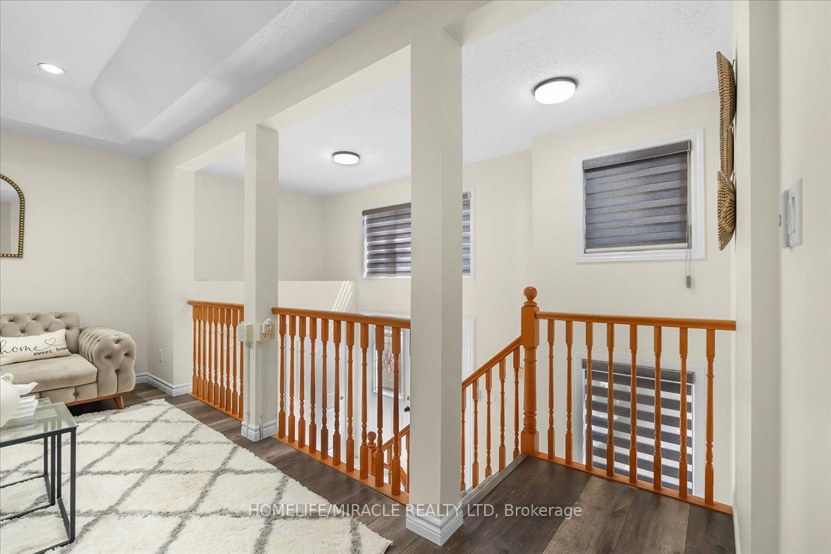 150 Bankside Drive Property Photo 6