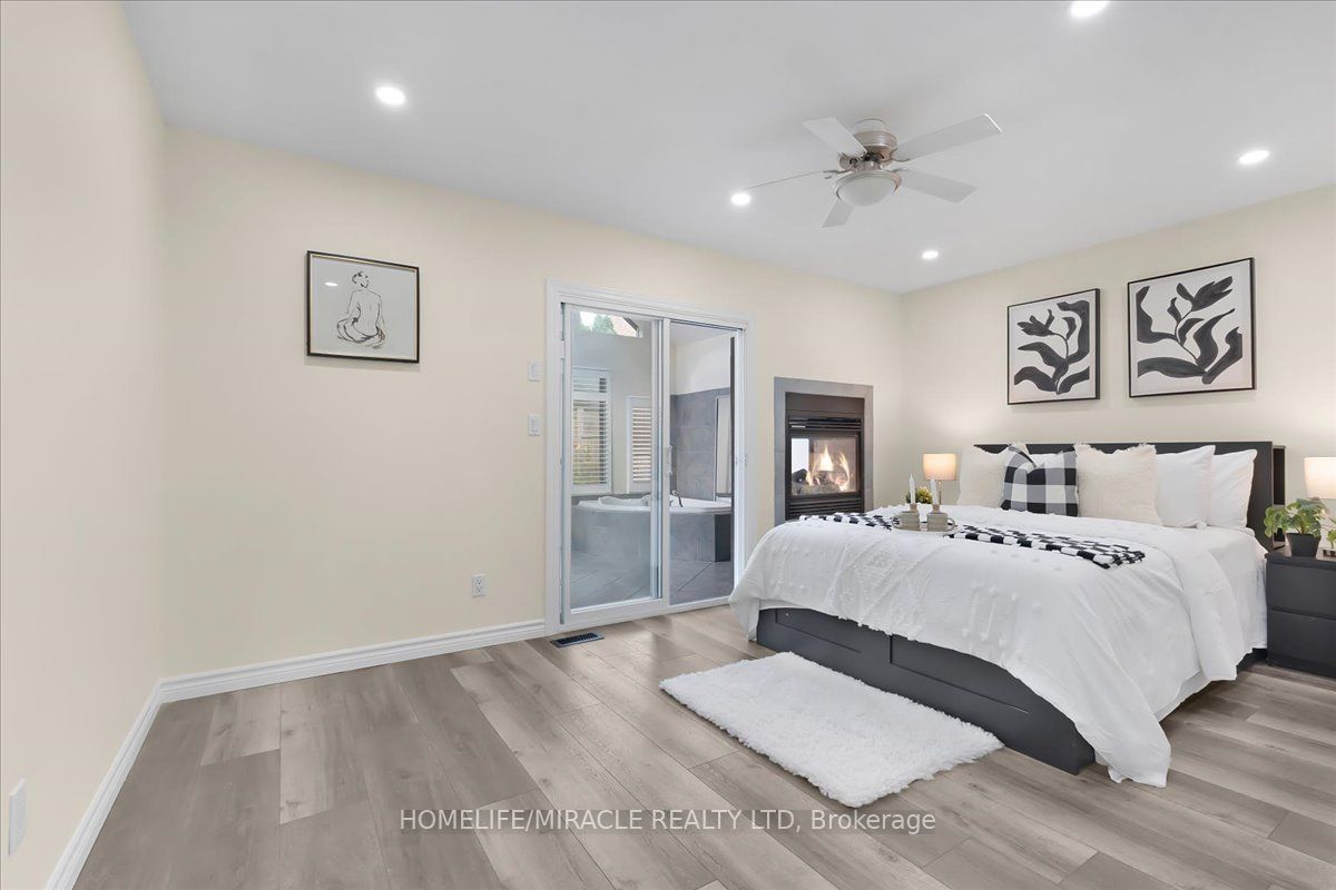 150 Bankside Drive Property Photo 16