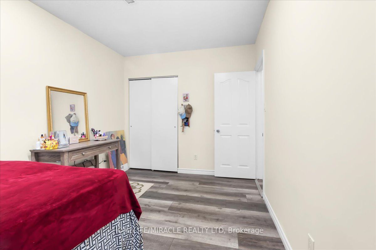 150 Bankside Drive Property Photo 26