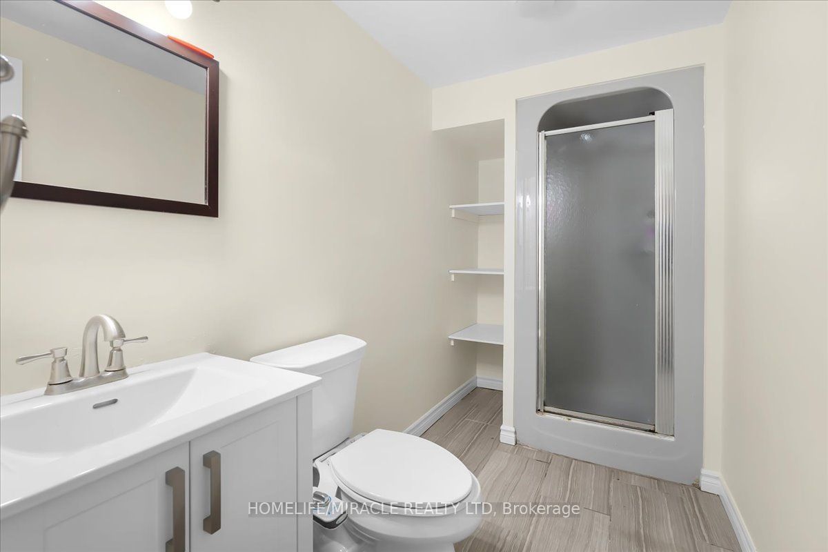 150 Bankside Drive Property Photo 27