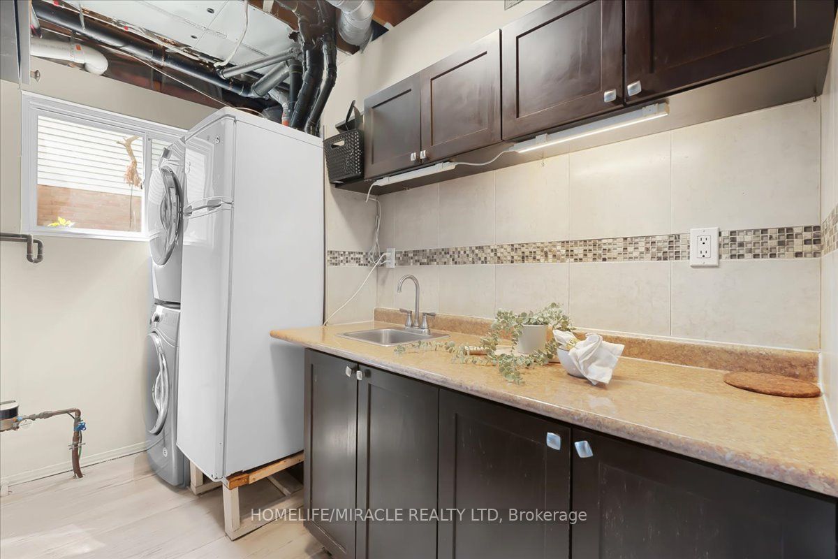 150 Bankside Drive Property Photo 32