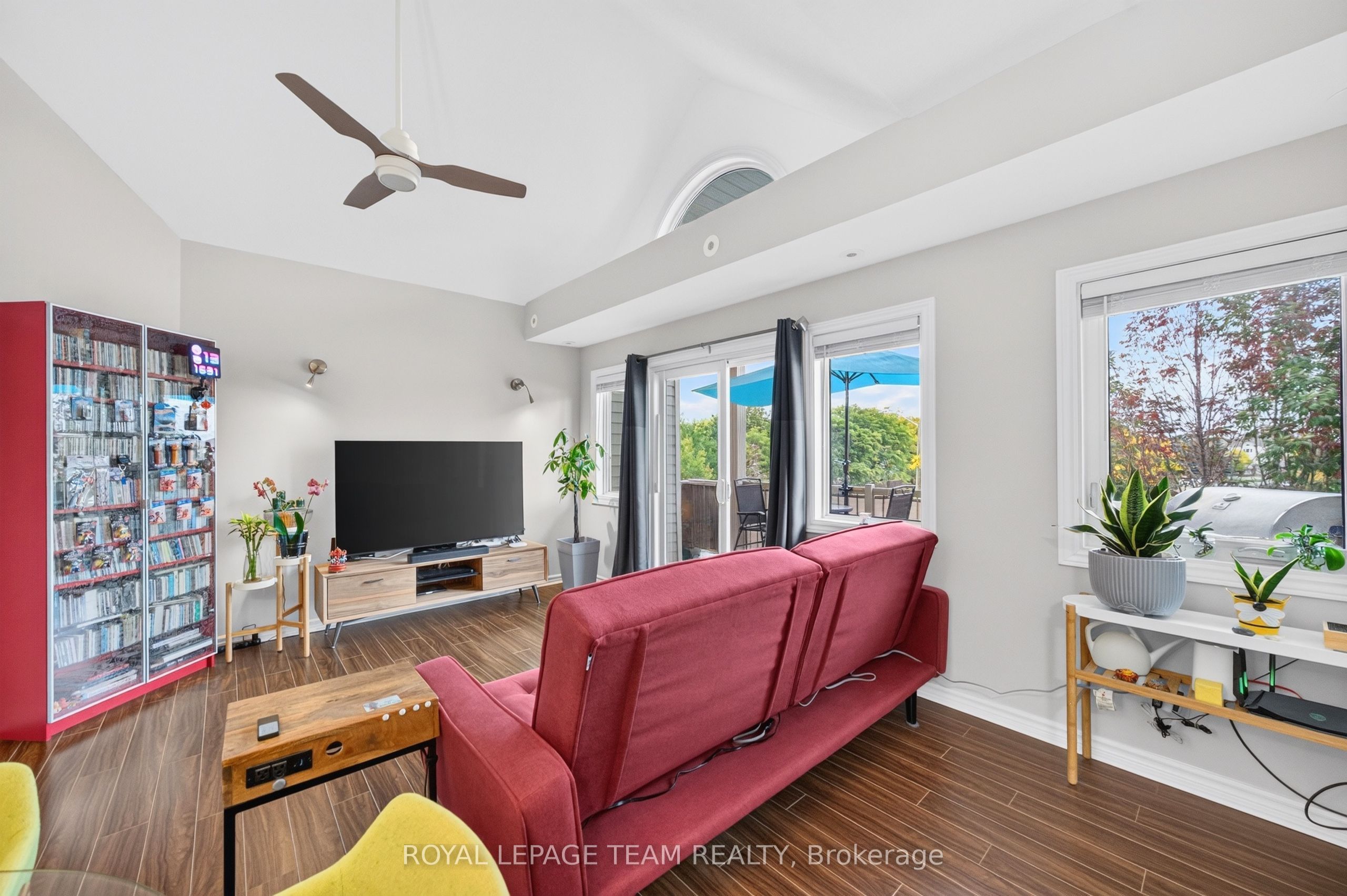 173-c Crestway Drive Property Photo 12