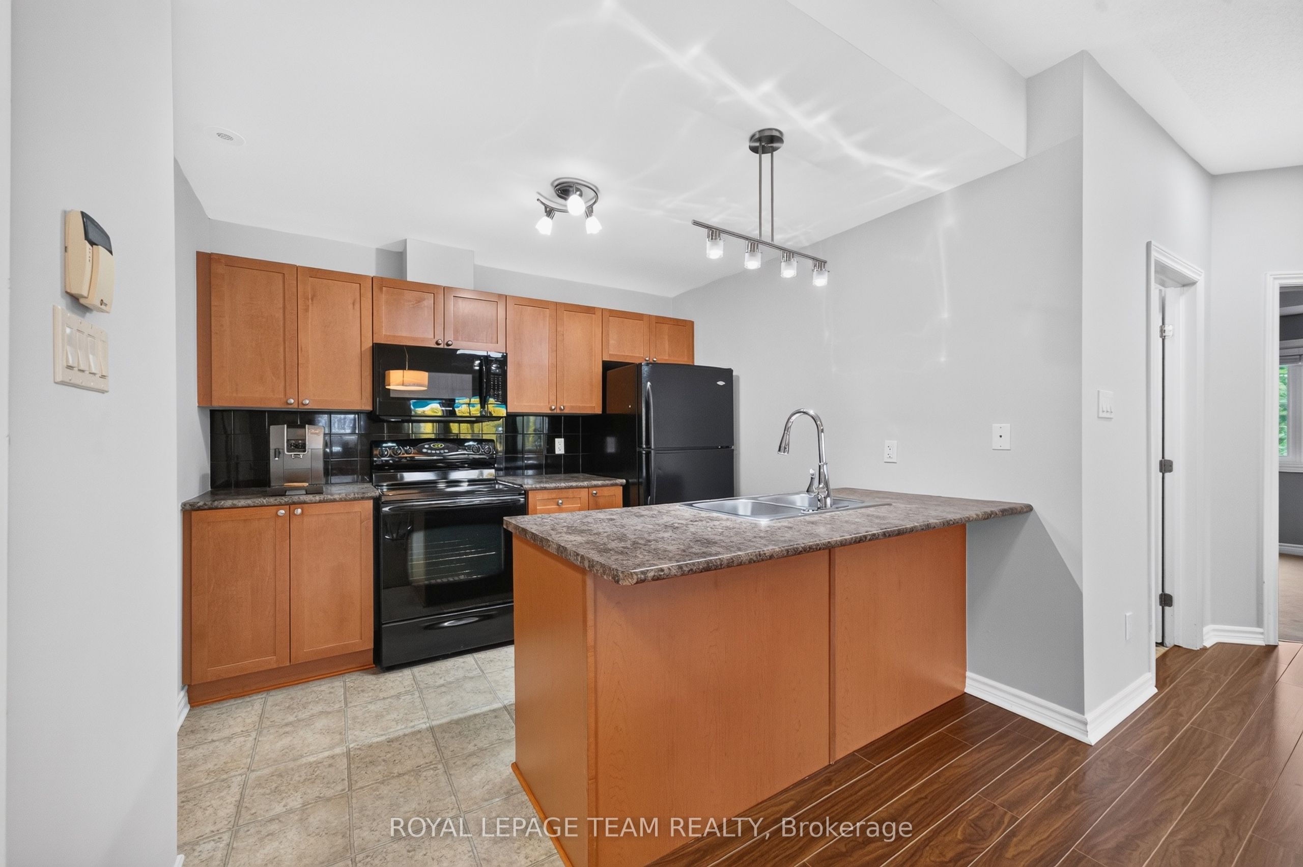 173-c Crestway Drive Property Photo 19