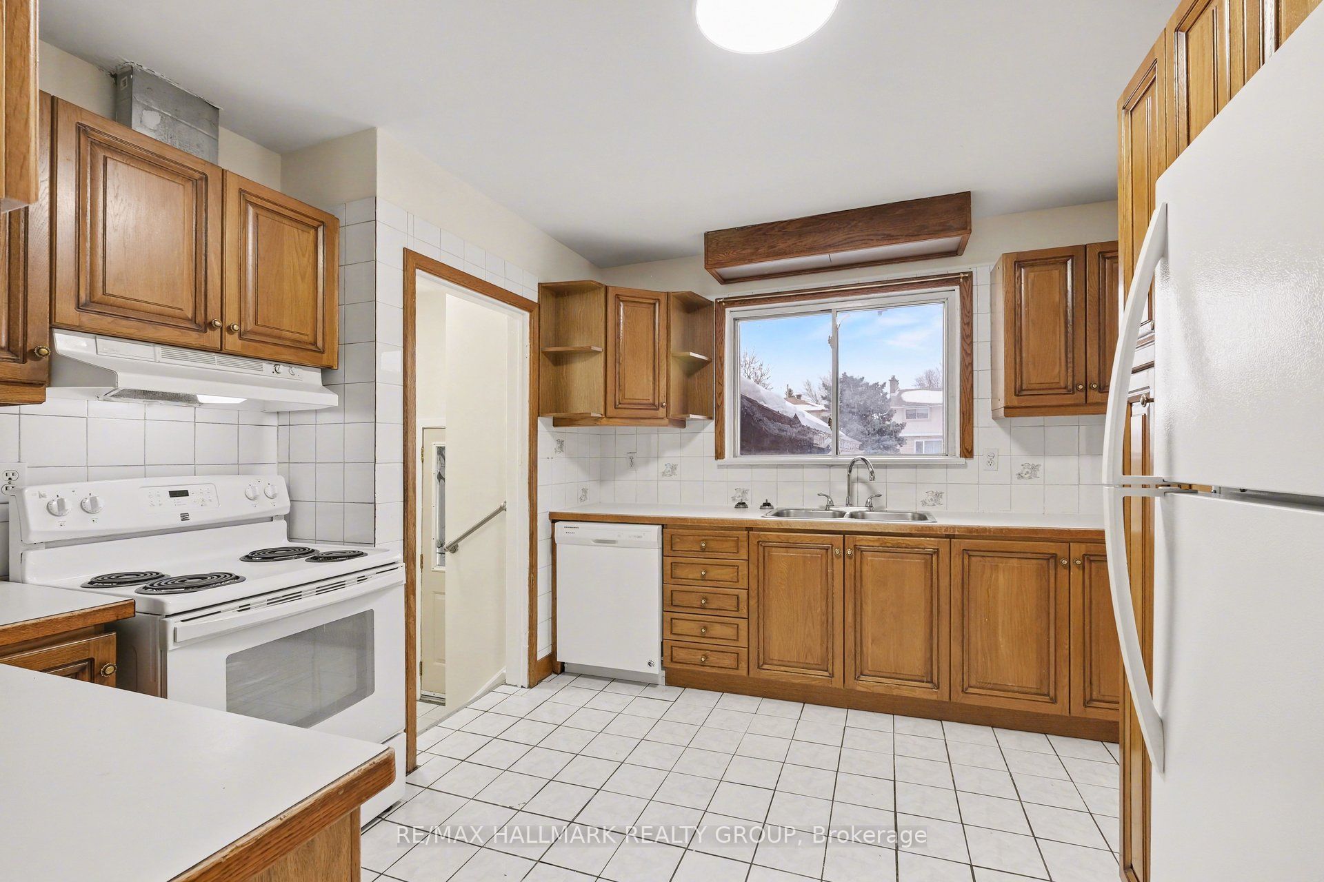 1299 Evans Boulevard Property Photo 13