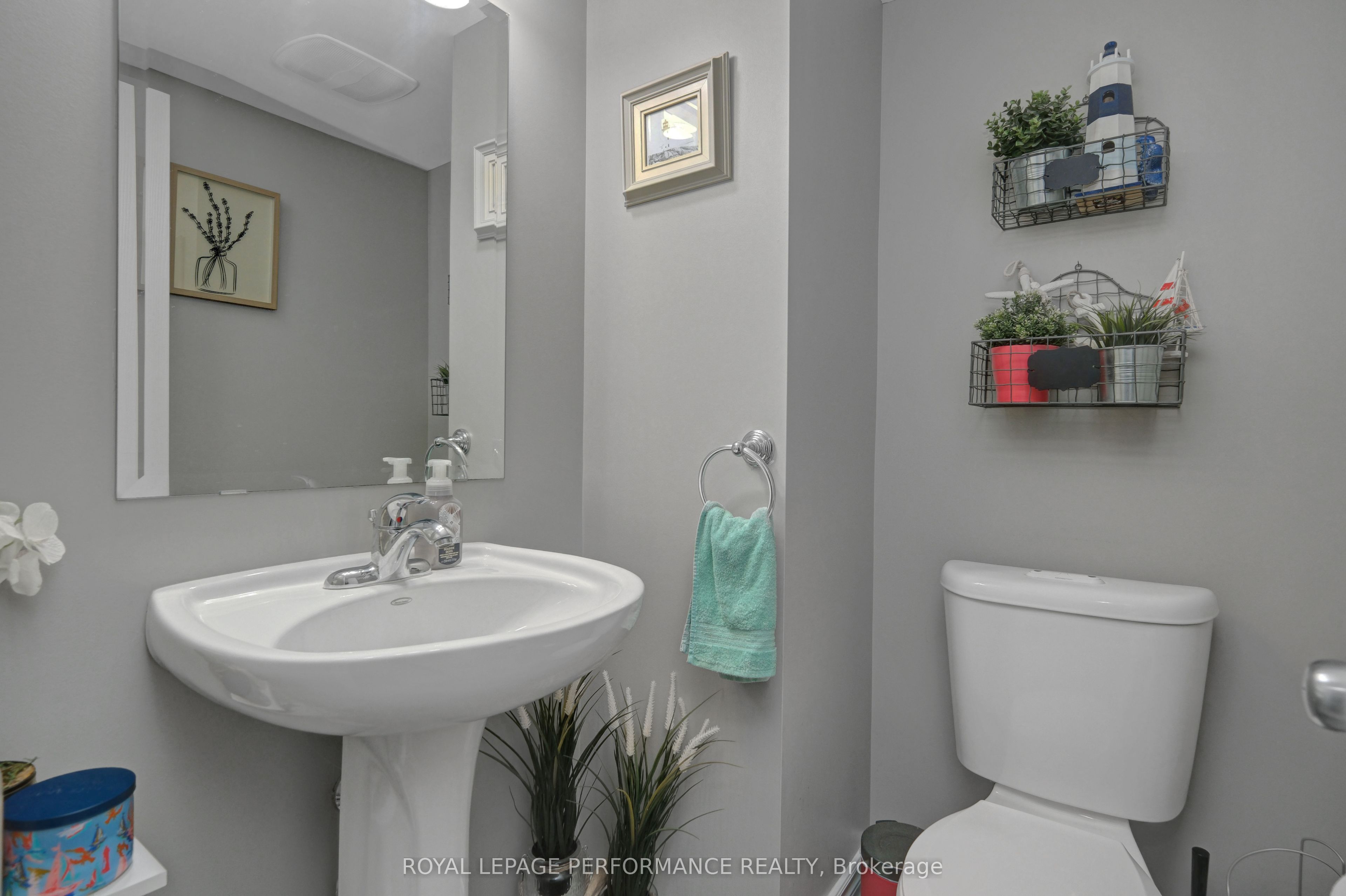 76 Argent Private Property Photo 11