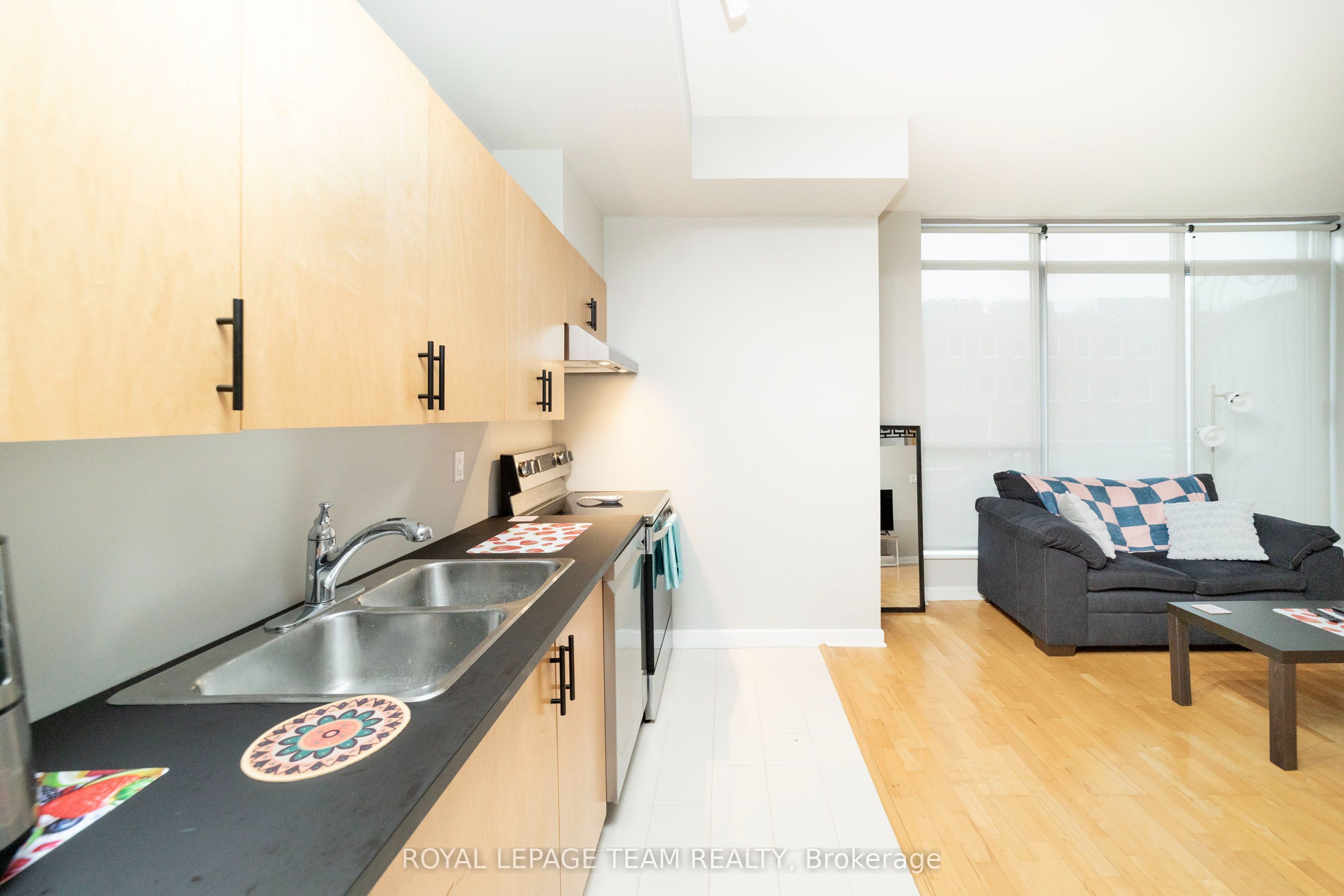 180 York Street 209 Property Photo 17