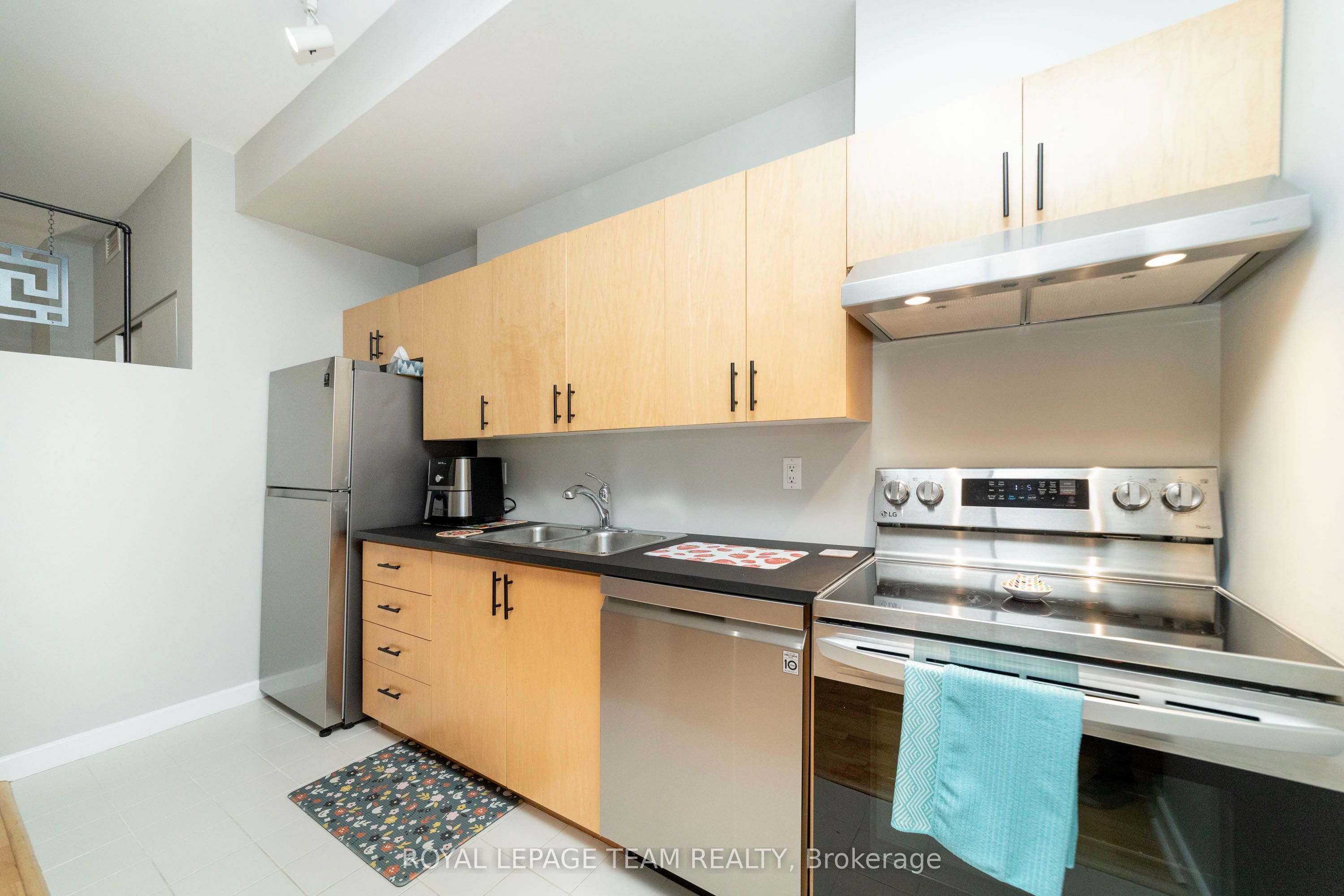 180 York Street 209 Property Photo 18
