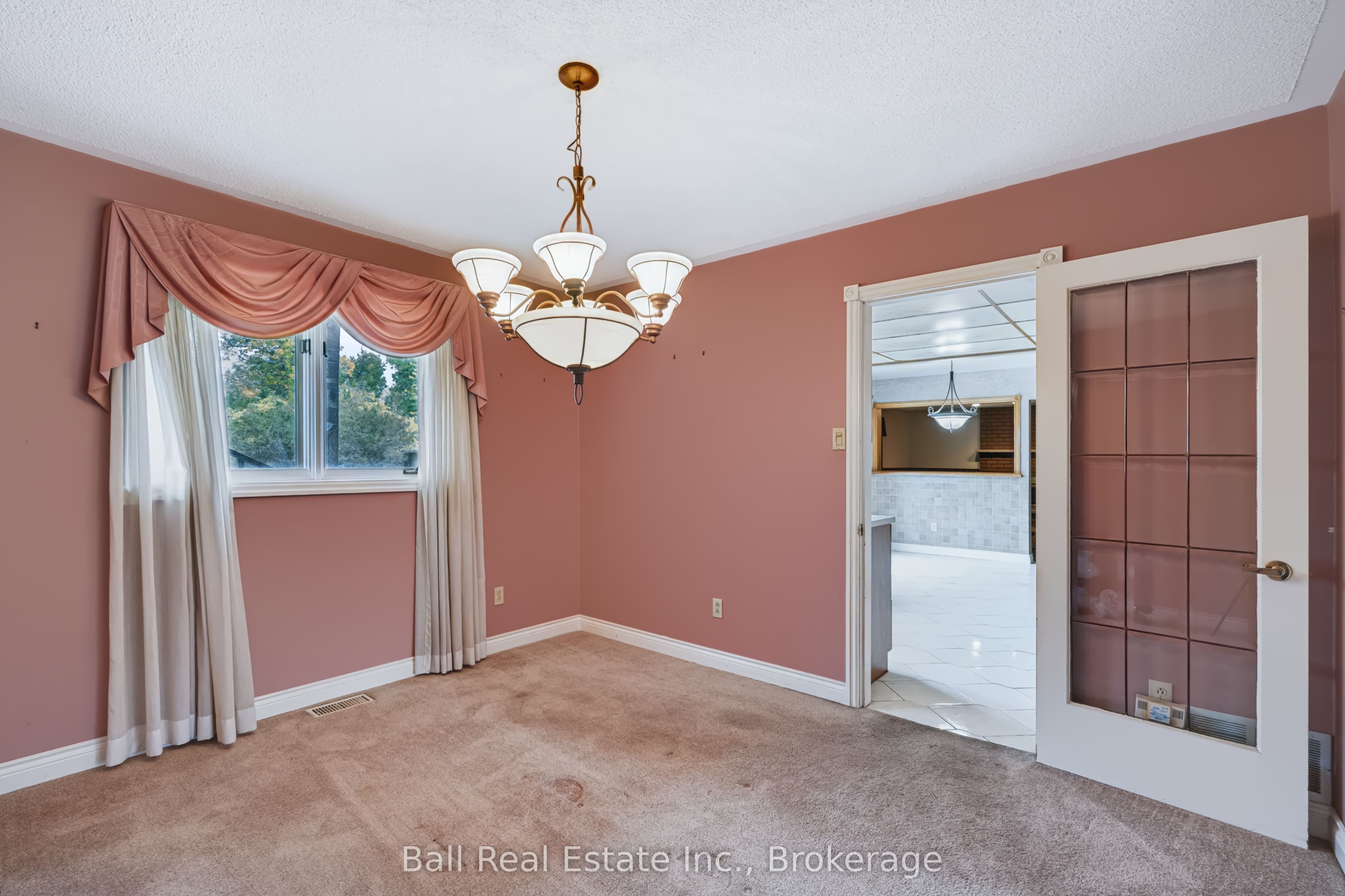 793 Hewitt Drive Property Photo 9