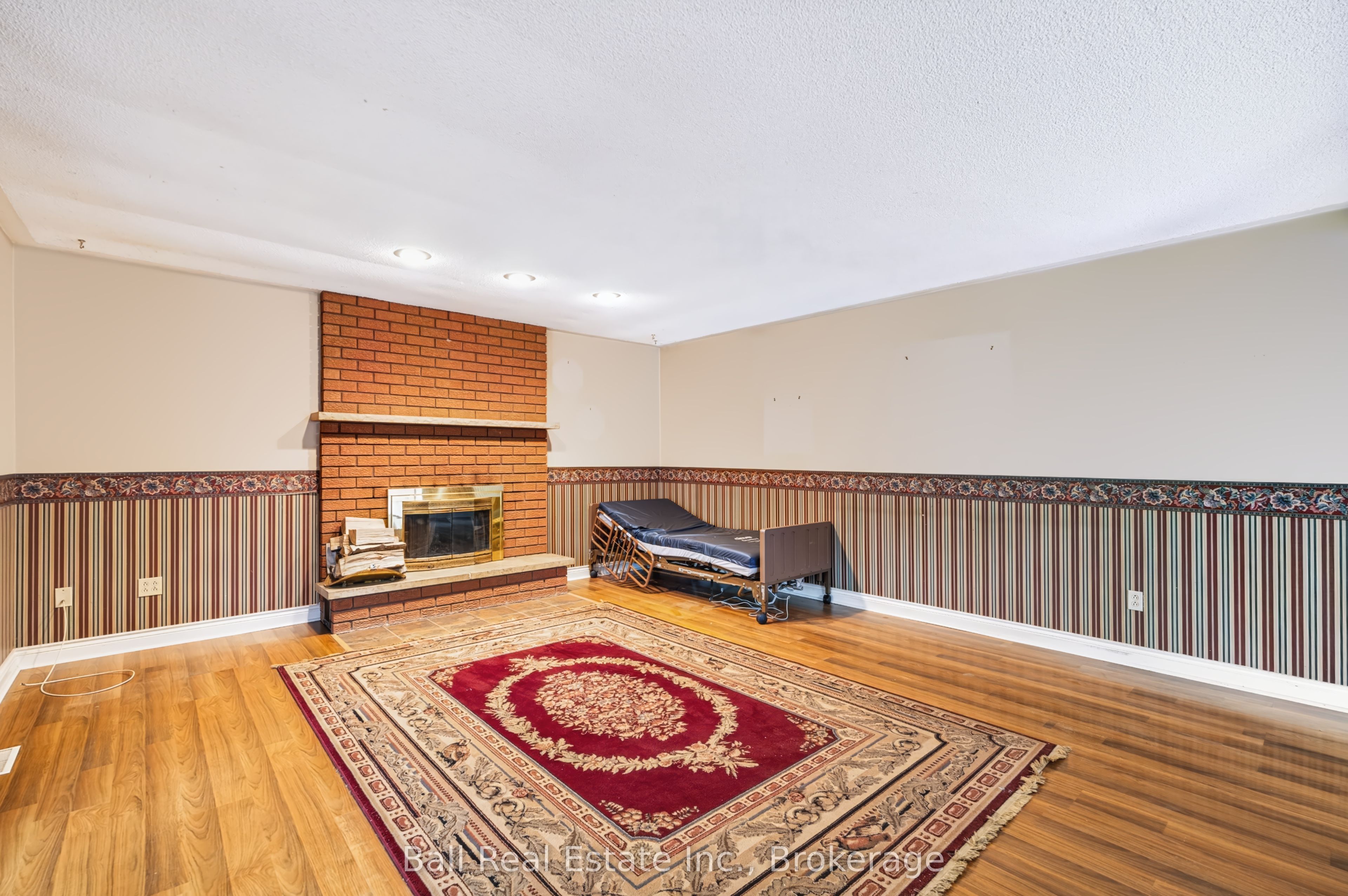 793 Hewitt Drive Property Photo 17