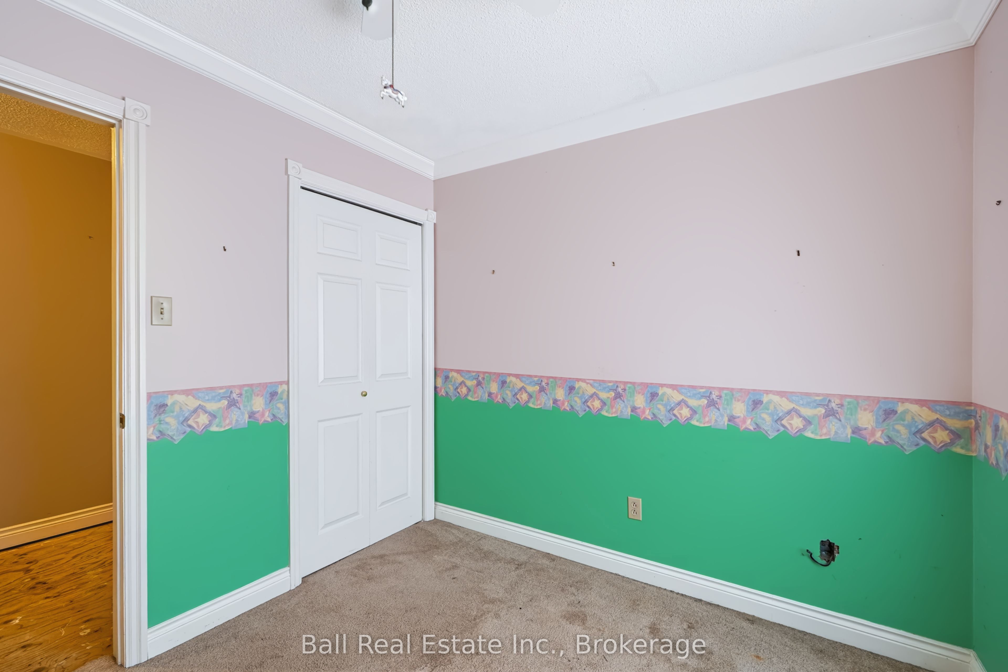793 Hewitt Drive Property Photo 23