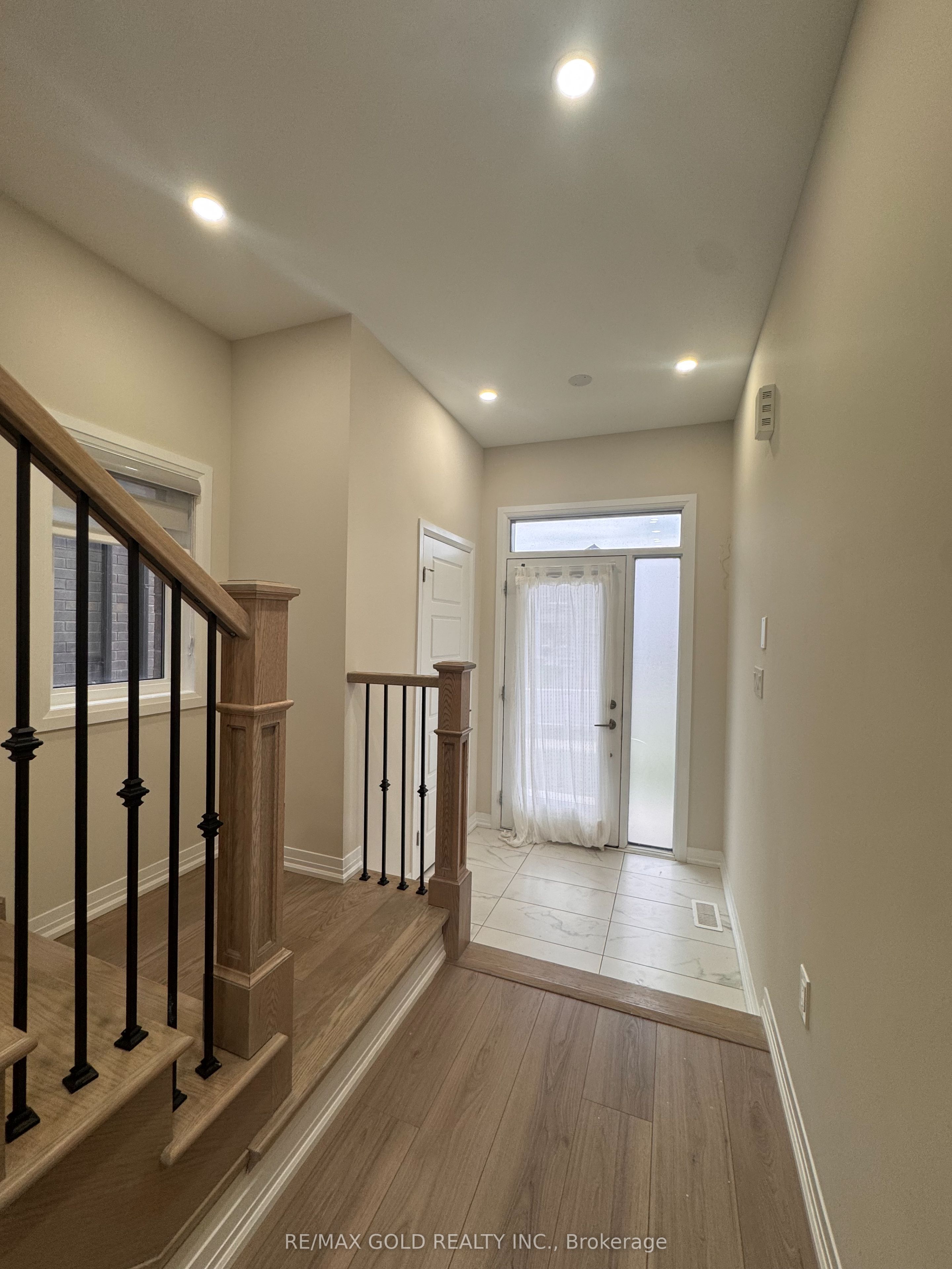 31 George Brier Drive W Property Photo 3