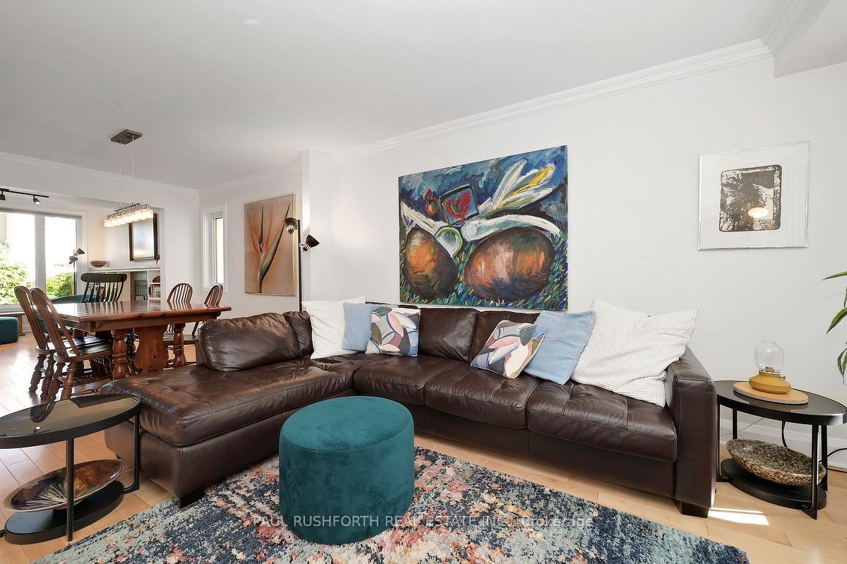 11 Avonhurst Avenue Property Photo 9