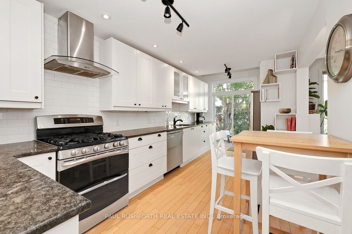11 Avonhurst Avenue Property Photo 12