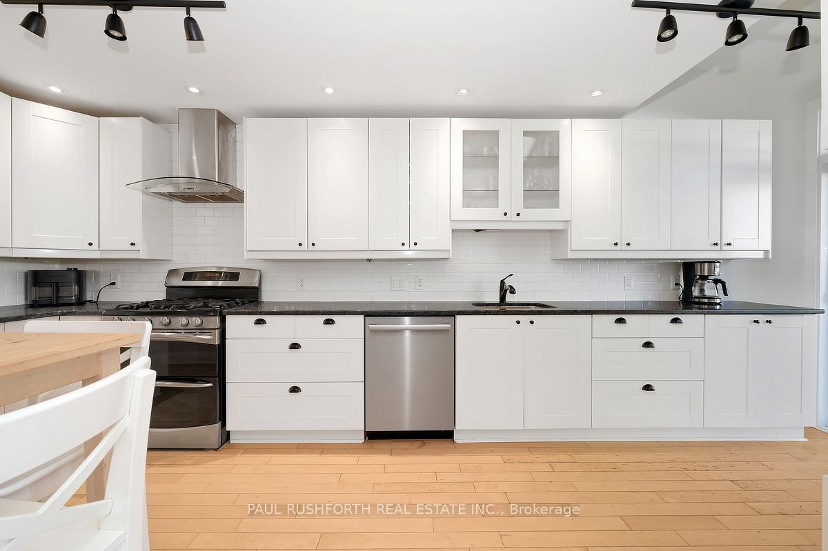 11 Avonhurst Avenue Property Photo 14
