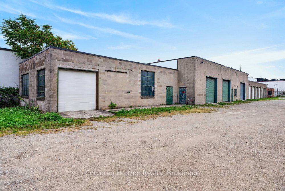 182 Chatham Street Property Photo 1
