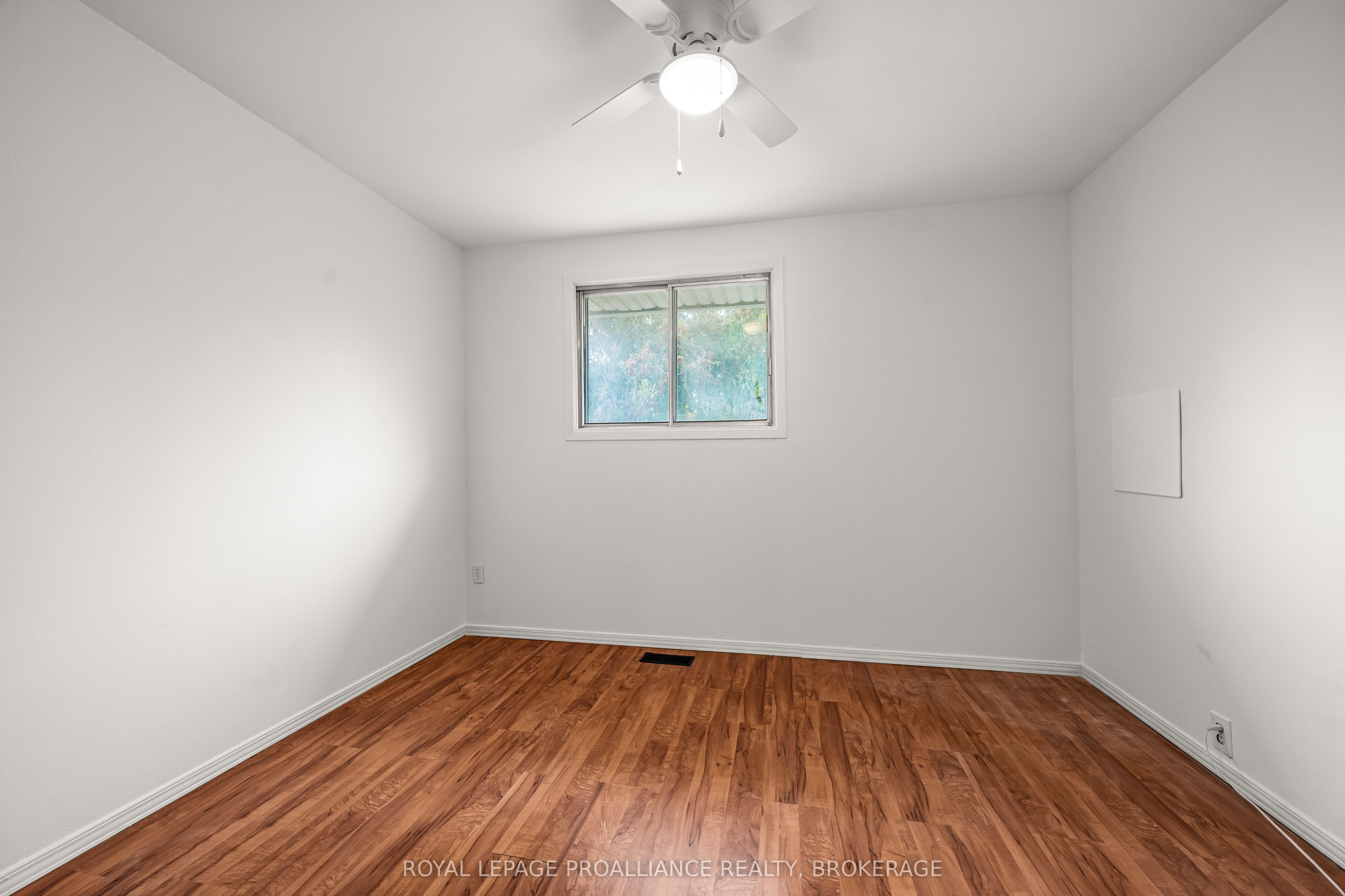 42 Wycliffe Crescent Property Photo 17