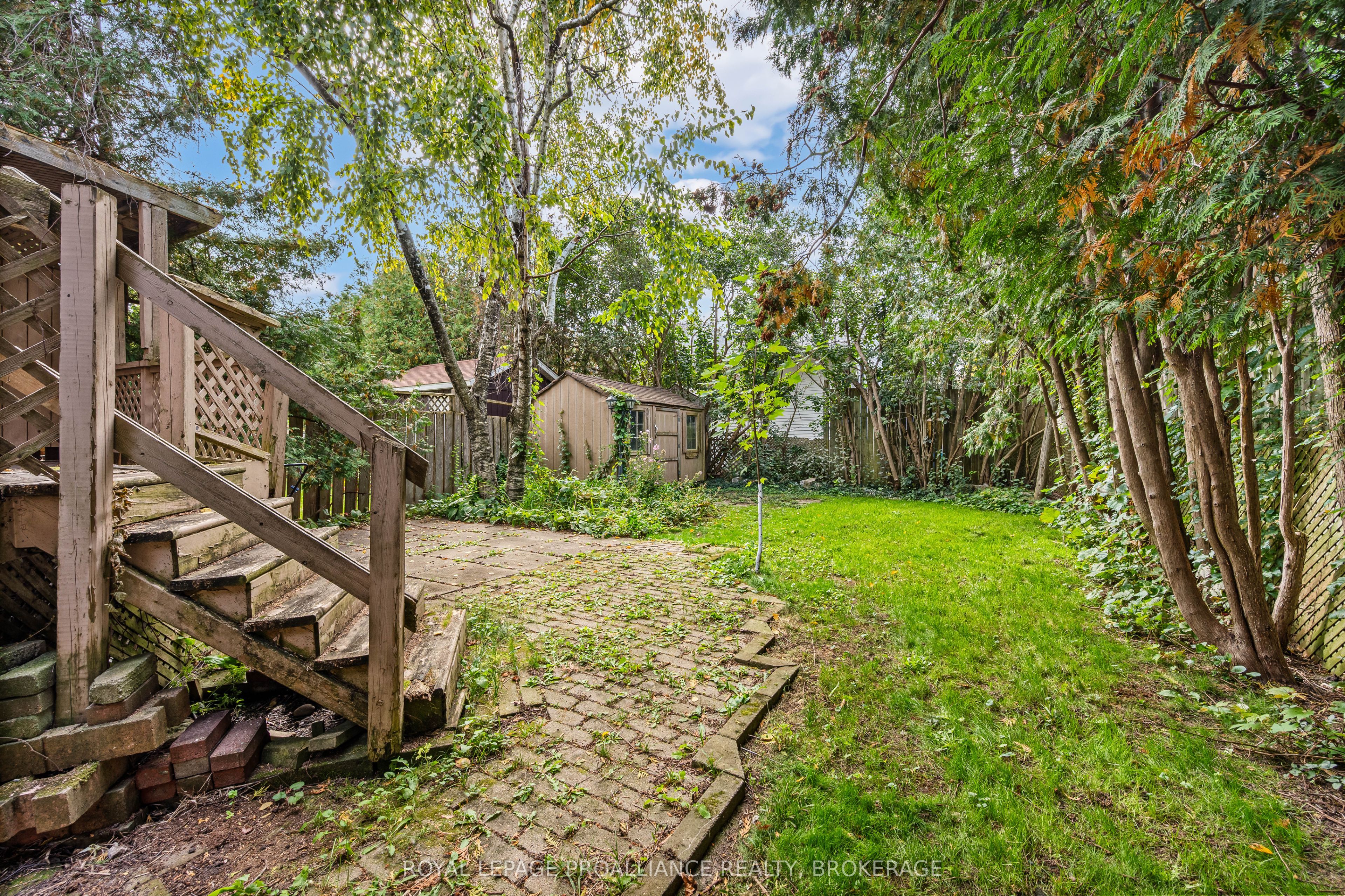 42 Wycliffe Crescent Property Photo 32