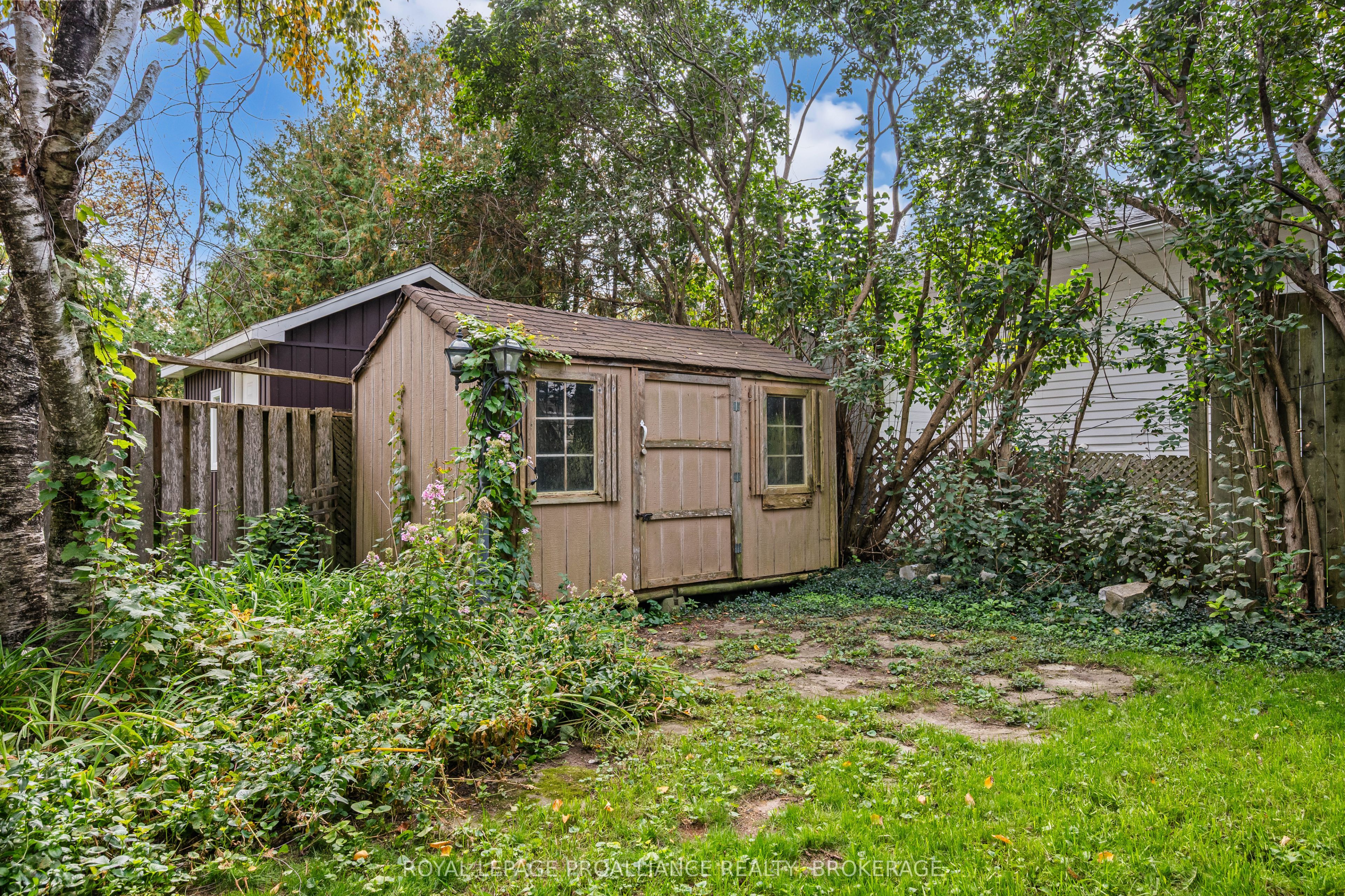 42 Wycliffe Crescent Property Photo 33
