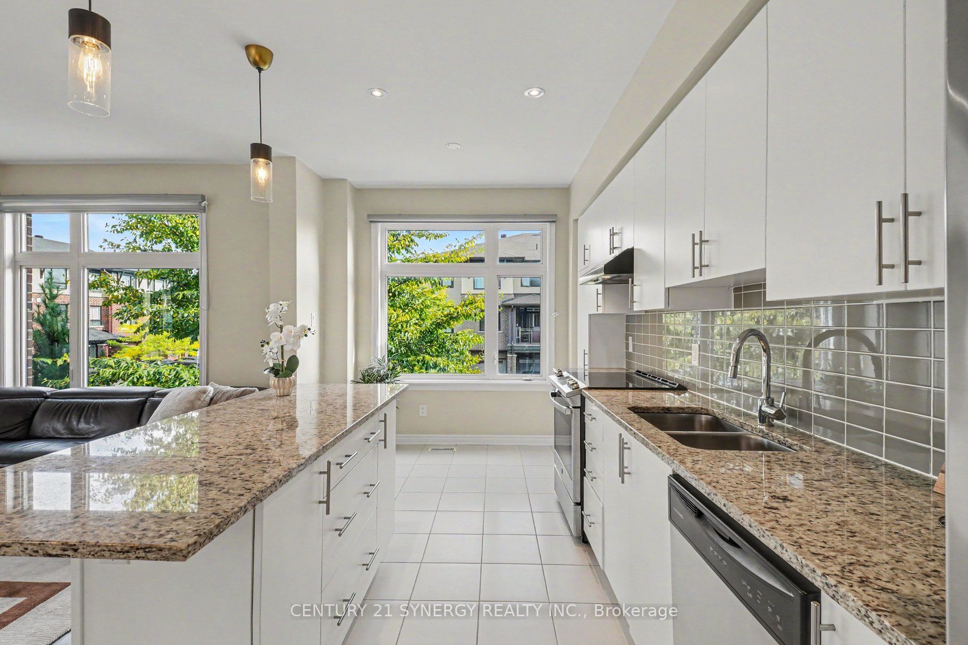 50 Spicebush Place Property Photo 9