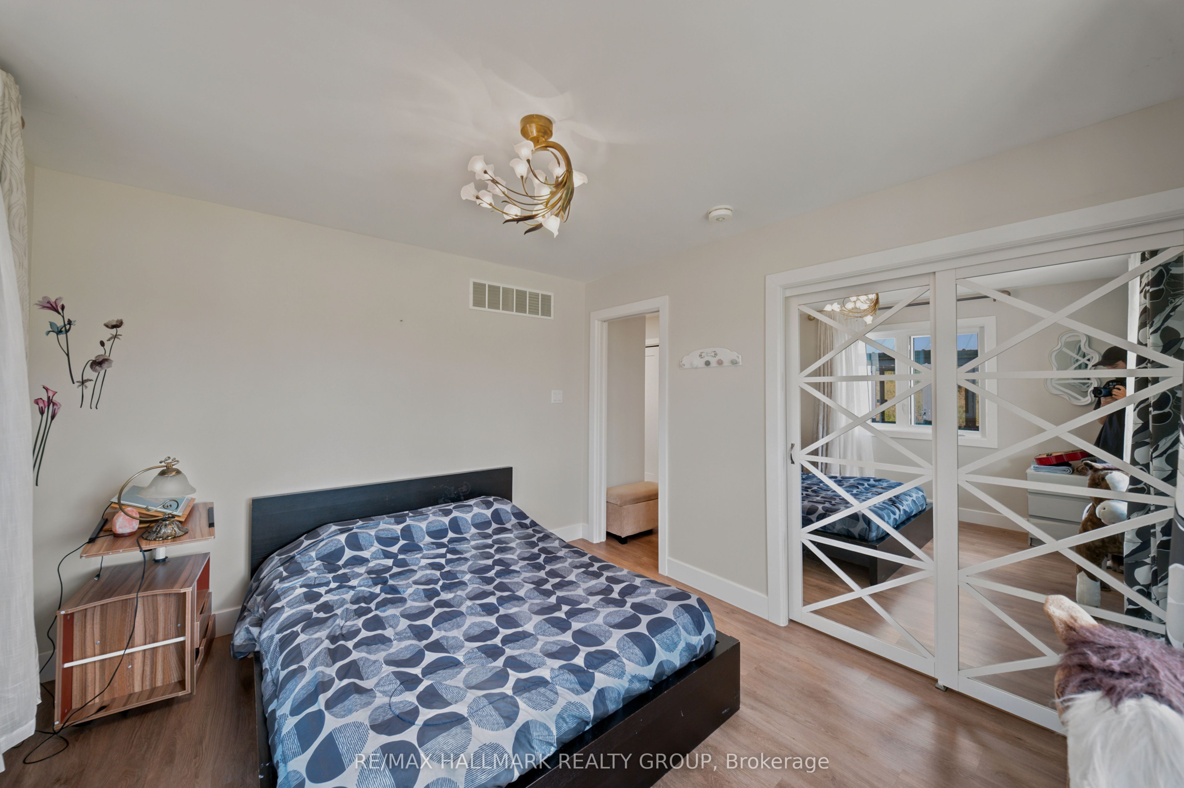 3515 Front Road E Property Photo 32