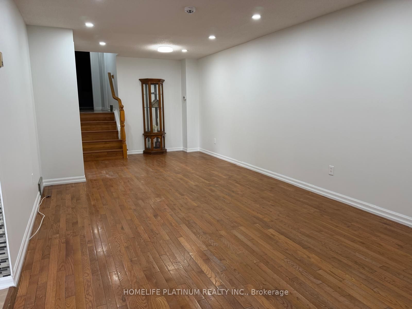 22 Calais Place Property Photo 18