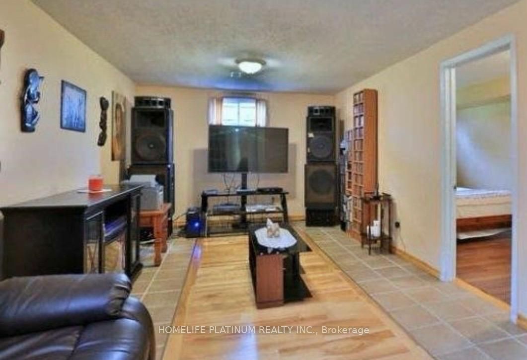 22 Calais Place Property Photo 20