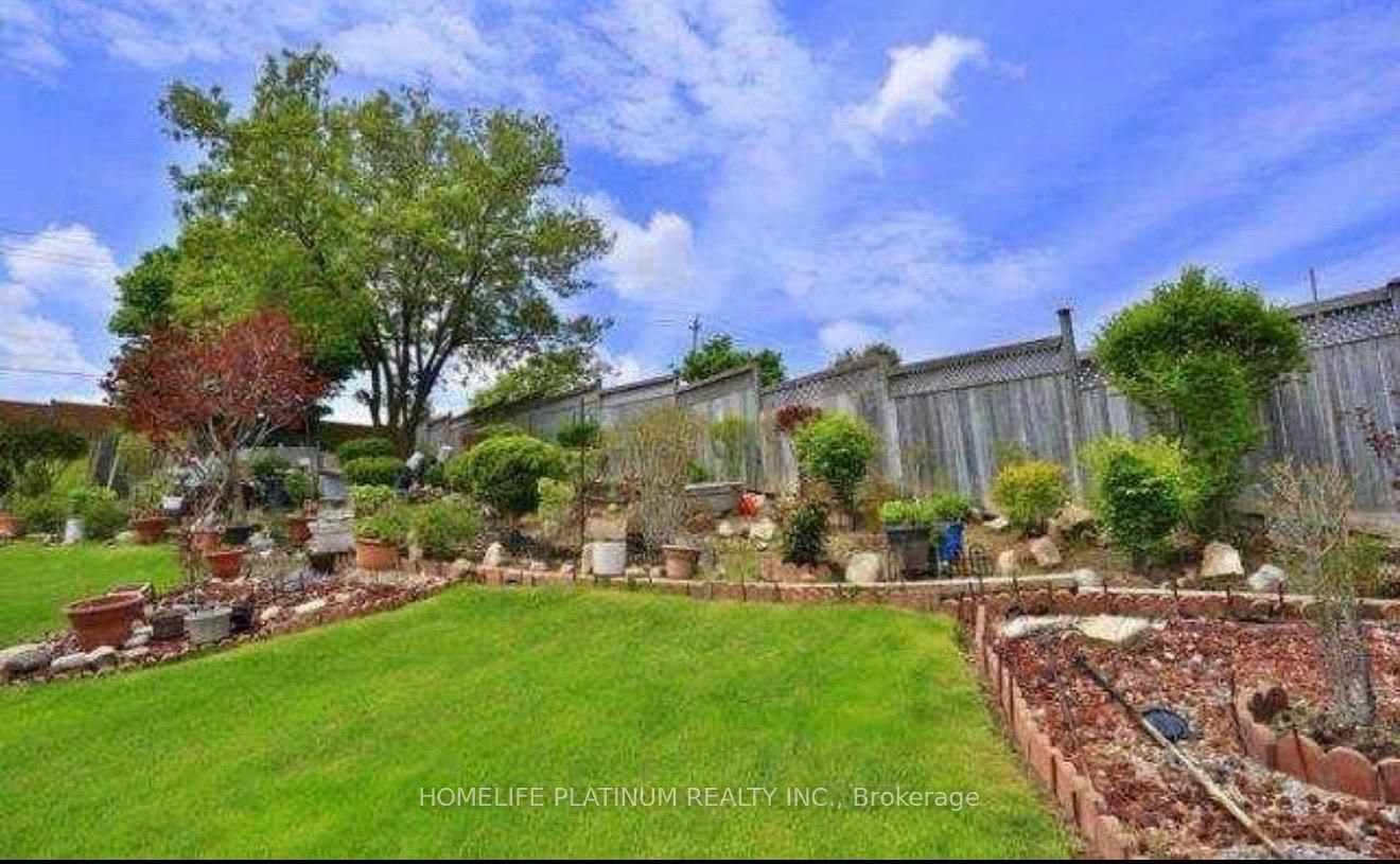 22 Calais Place Property Photo 28