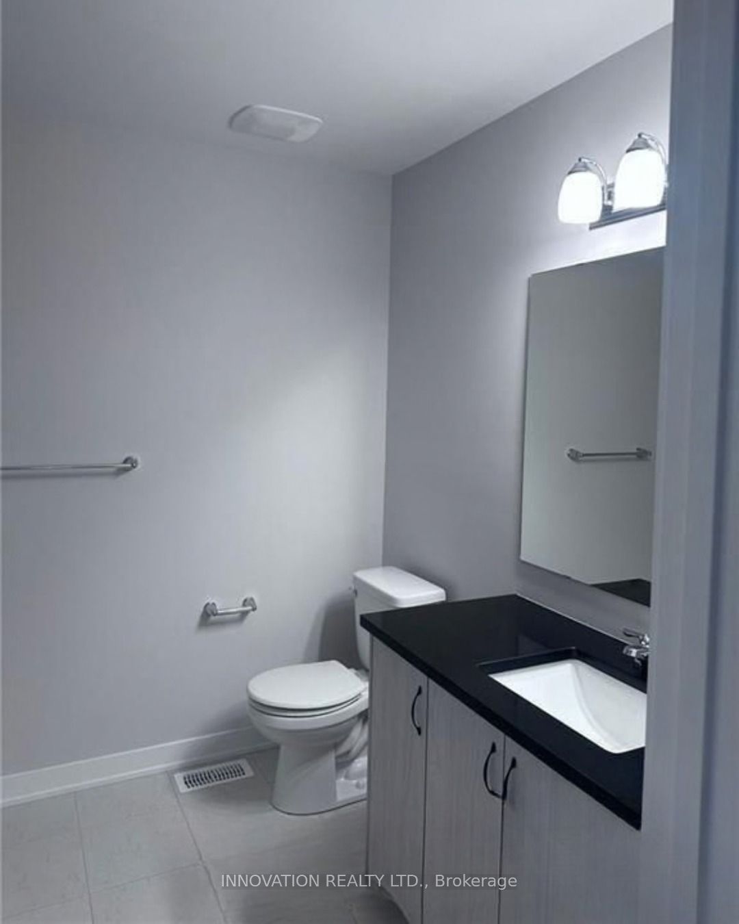 1048 Curraglass Walk Property Photo 10