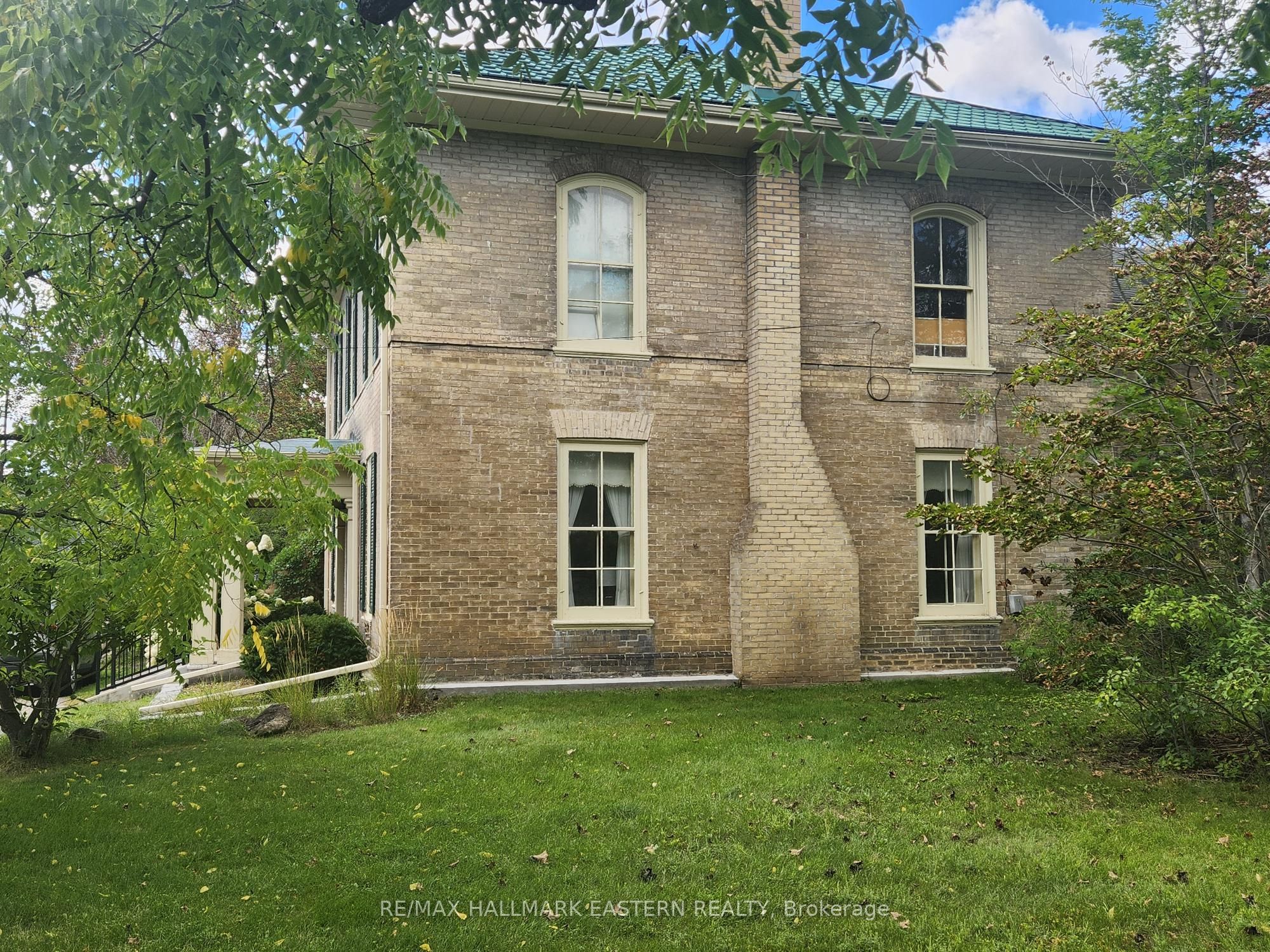 813 Water St. & 11 Argyle Street Property Photo 3