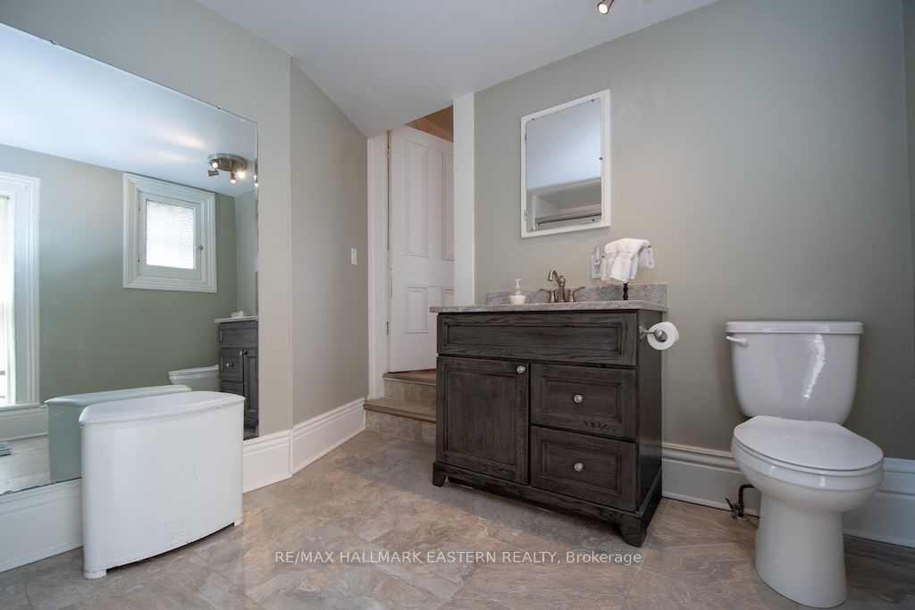 813 Water Street Property Photo 31