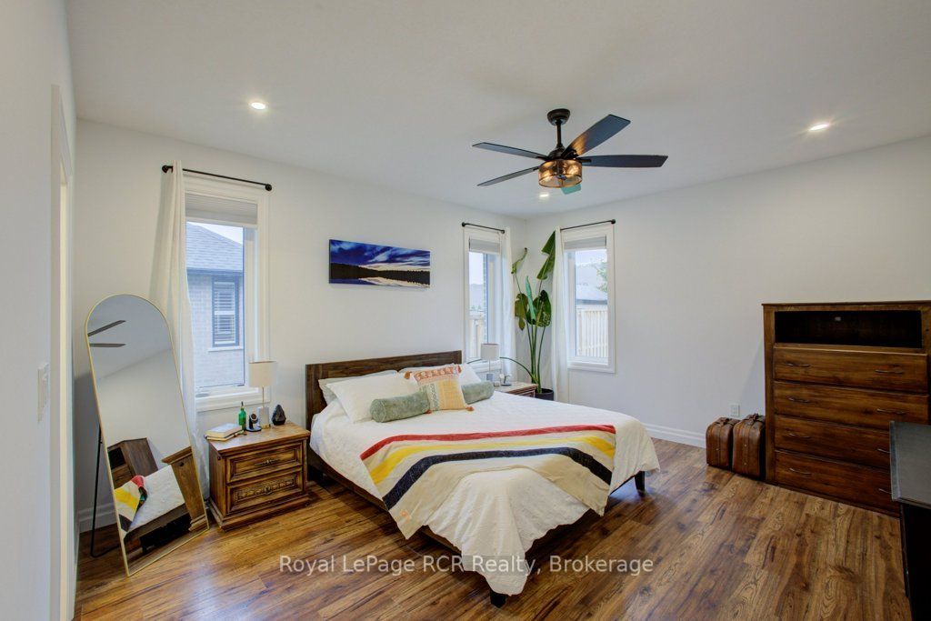 137 Walsh Street Property Photo 16