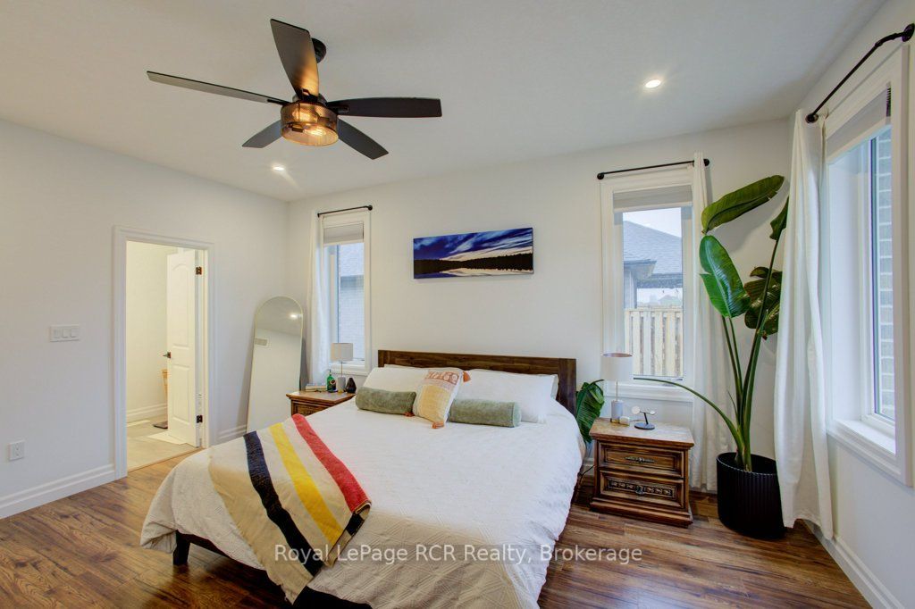 137 Walsh Street Property Photo 17
