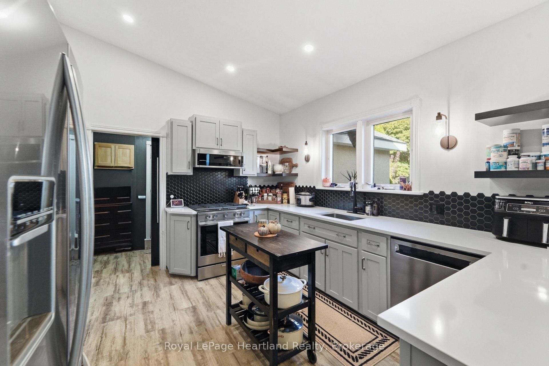 129 Bayfield Road Property Photo 7