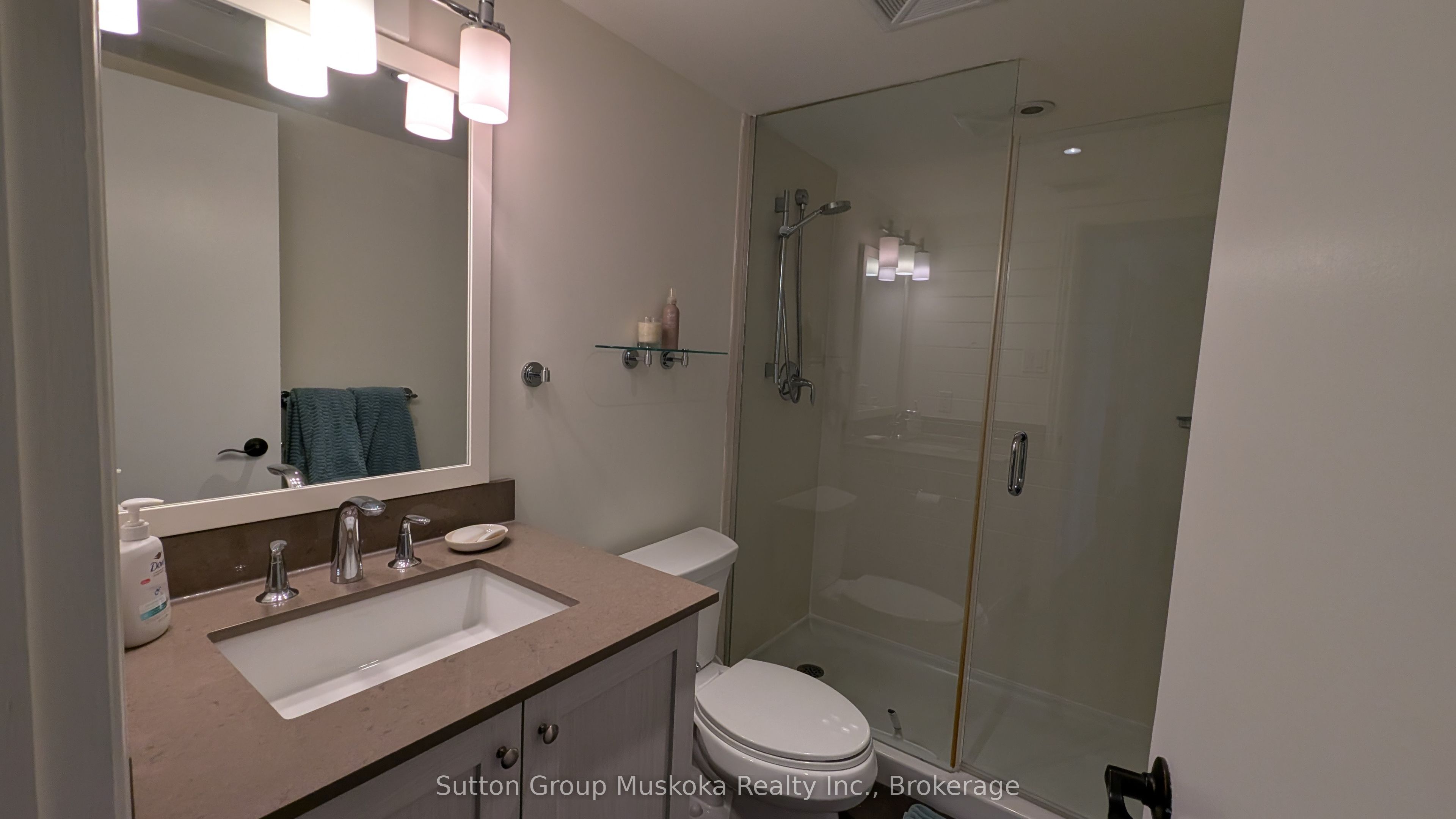 52-205 Deerhurst Drive Property Photo 11