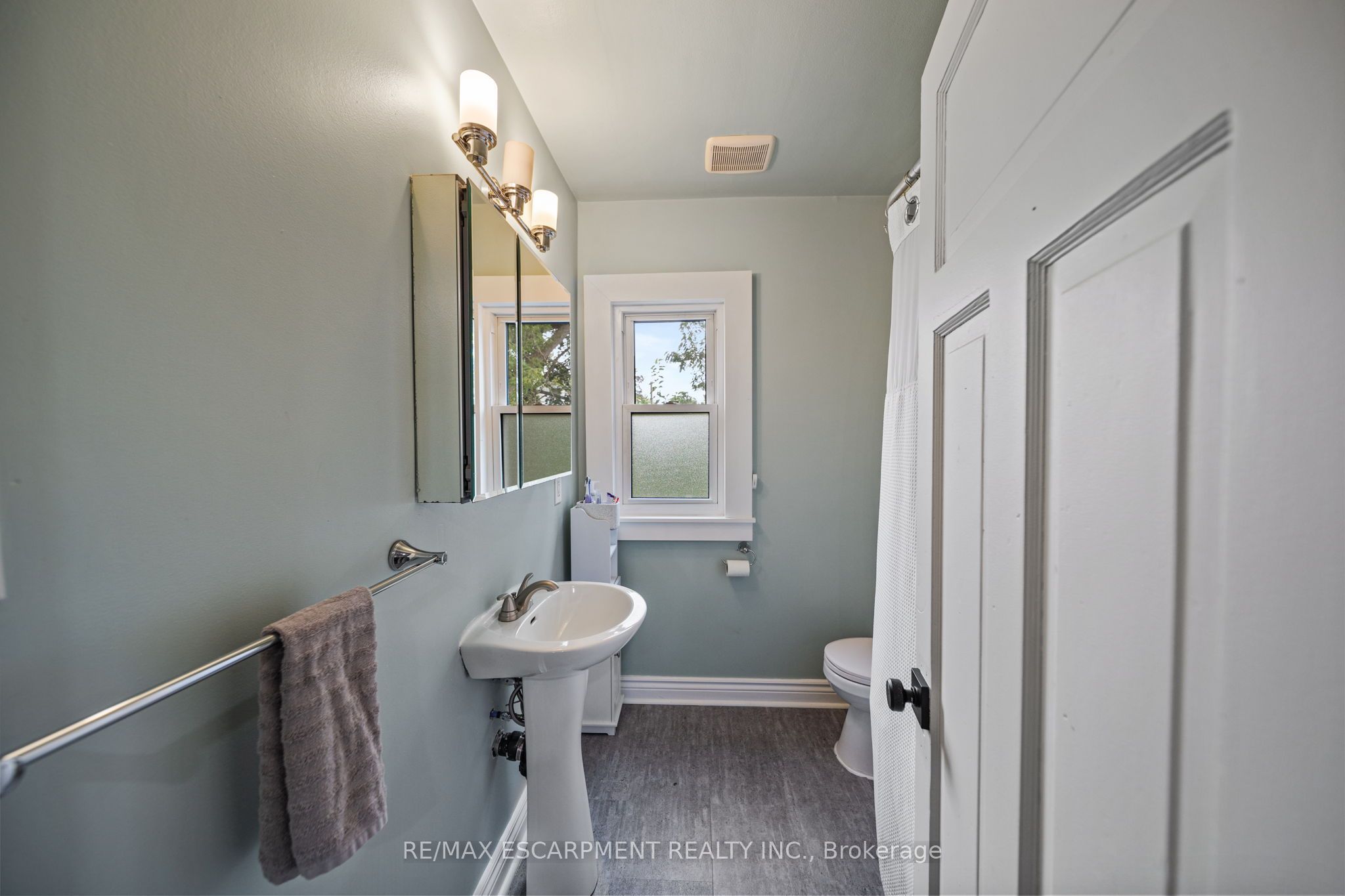 24 Belview Avenue Property Photo 20
