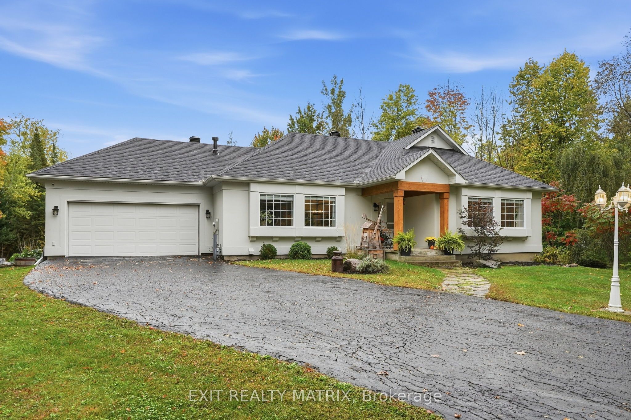 710 Du Parc Road Property Photo 3