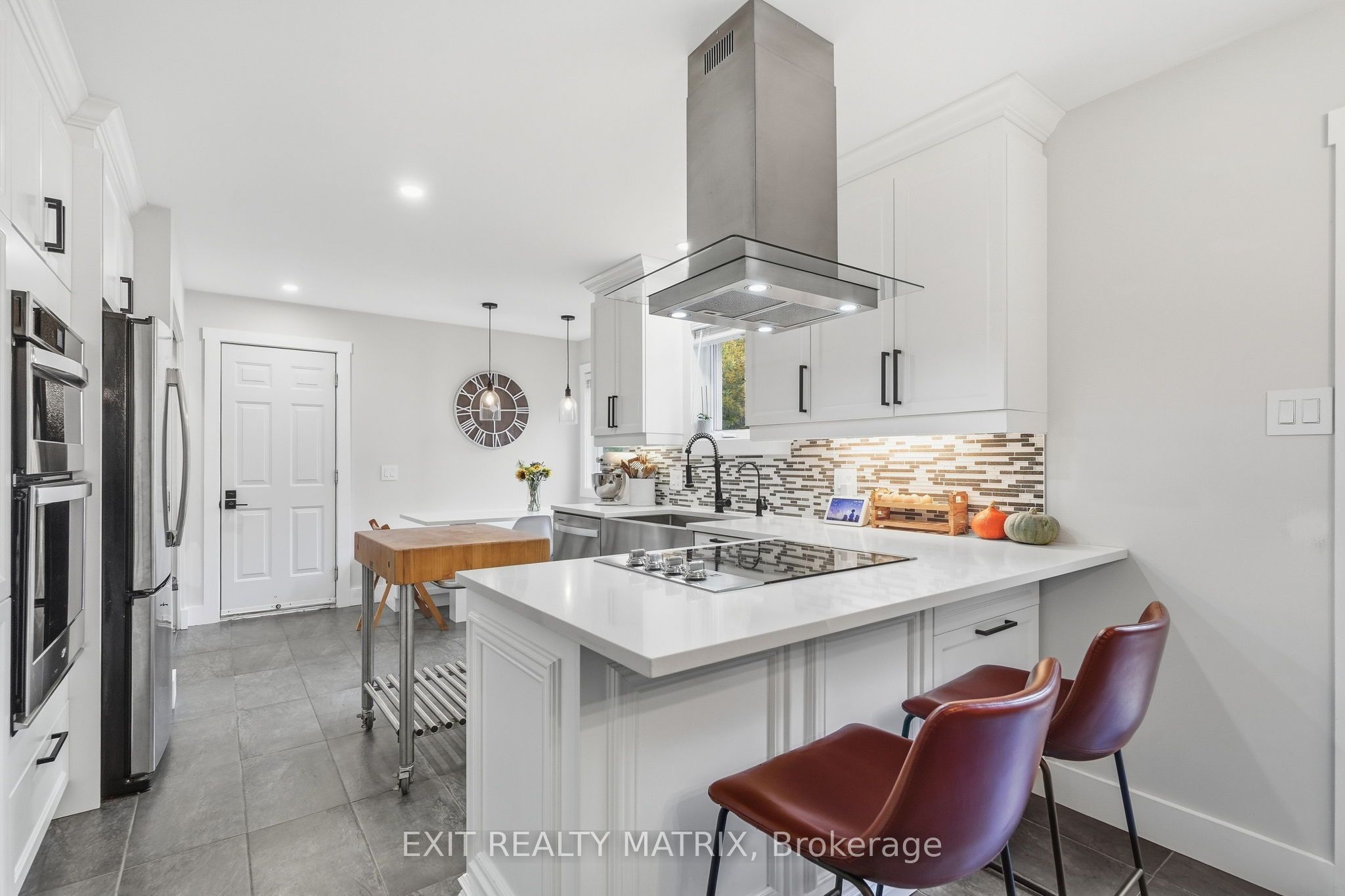 710 Du Parc Road Property Photo 12