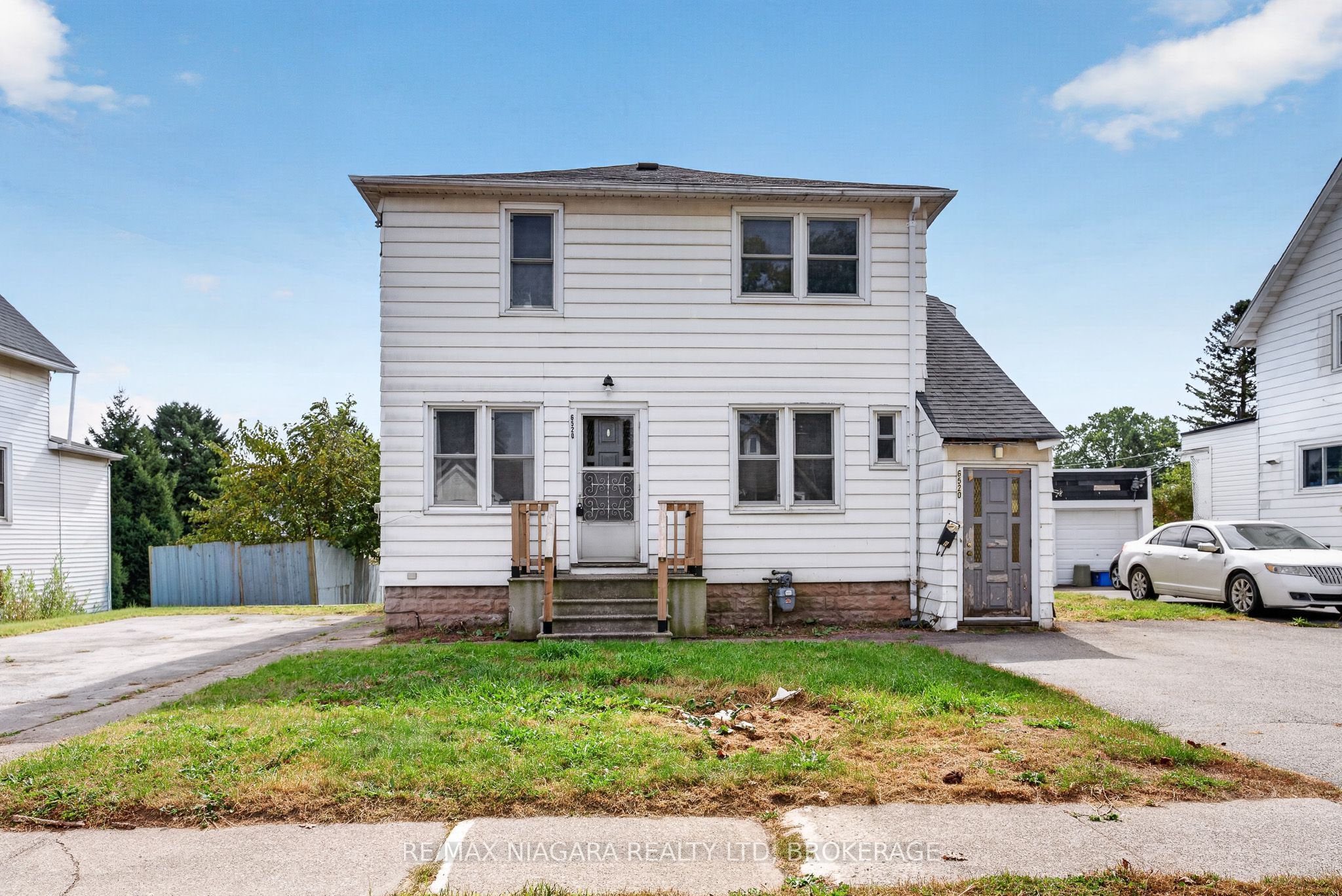 6520 Barker Street Property Photo 1