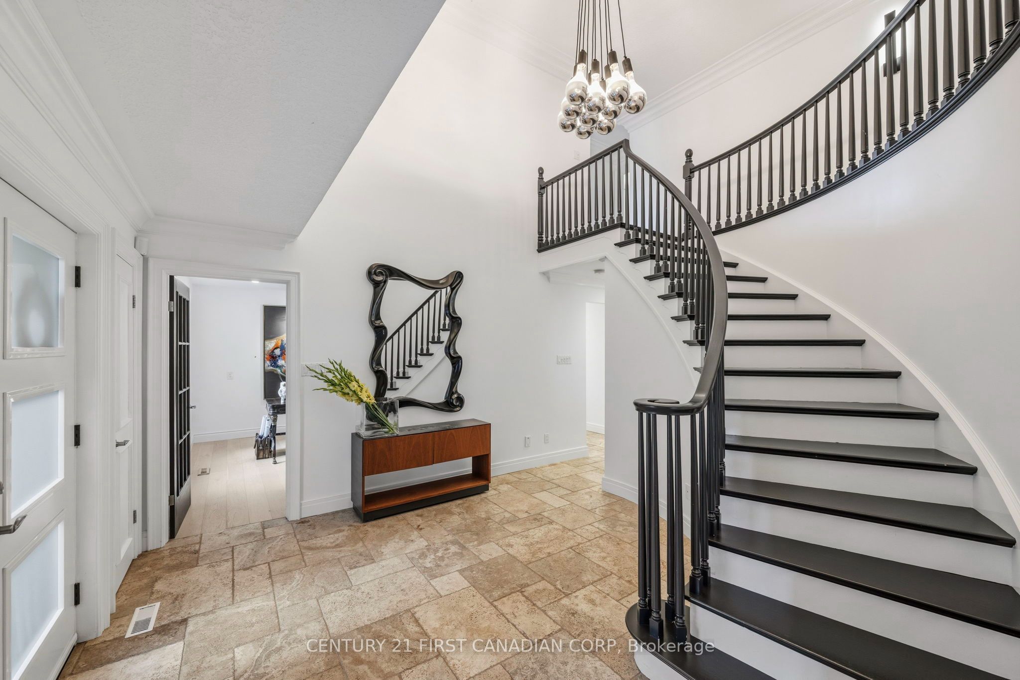 86 Tobin Court Property Photo 15