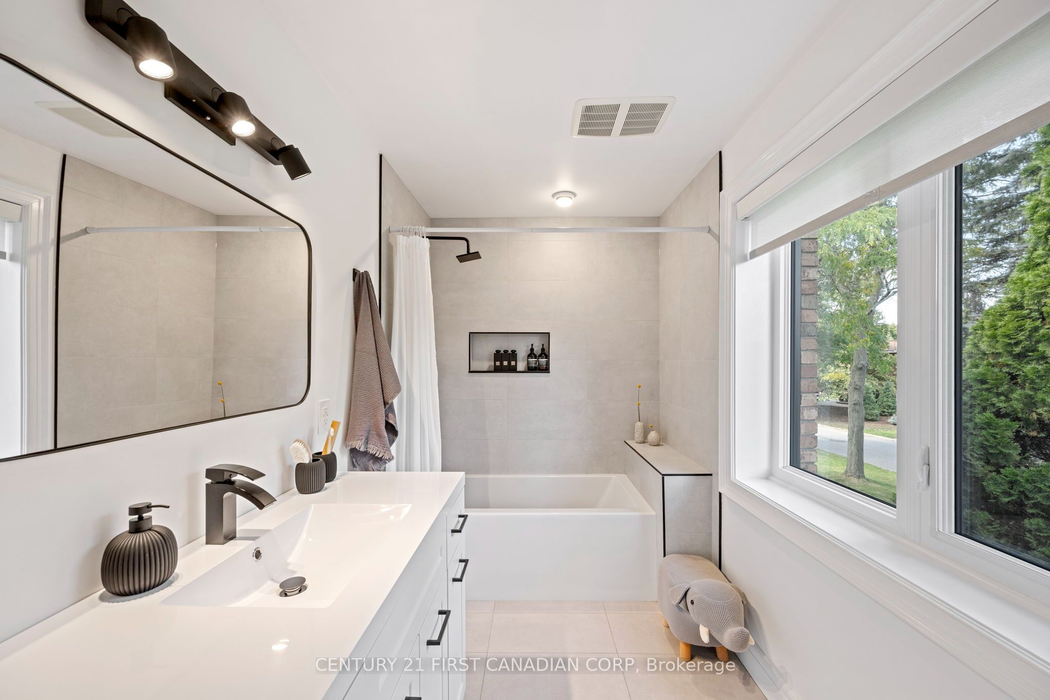 86 Tobin Court Property Photo 35
