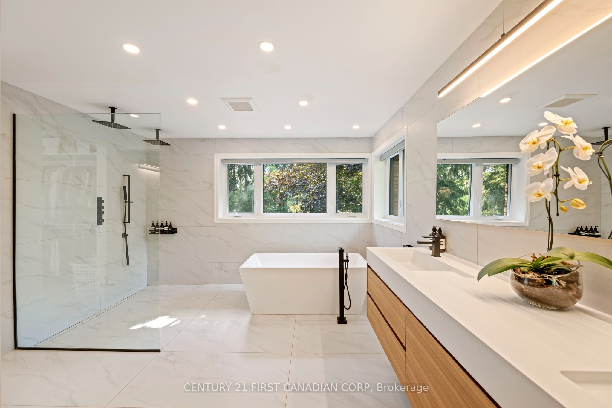 86 Tobin Court Property Photo 42