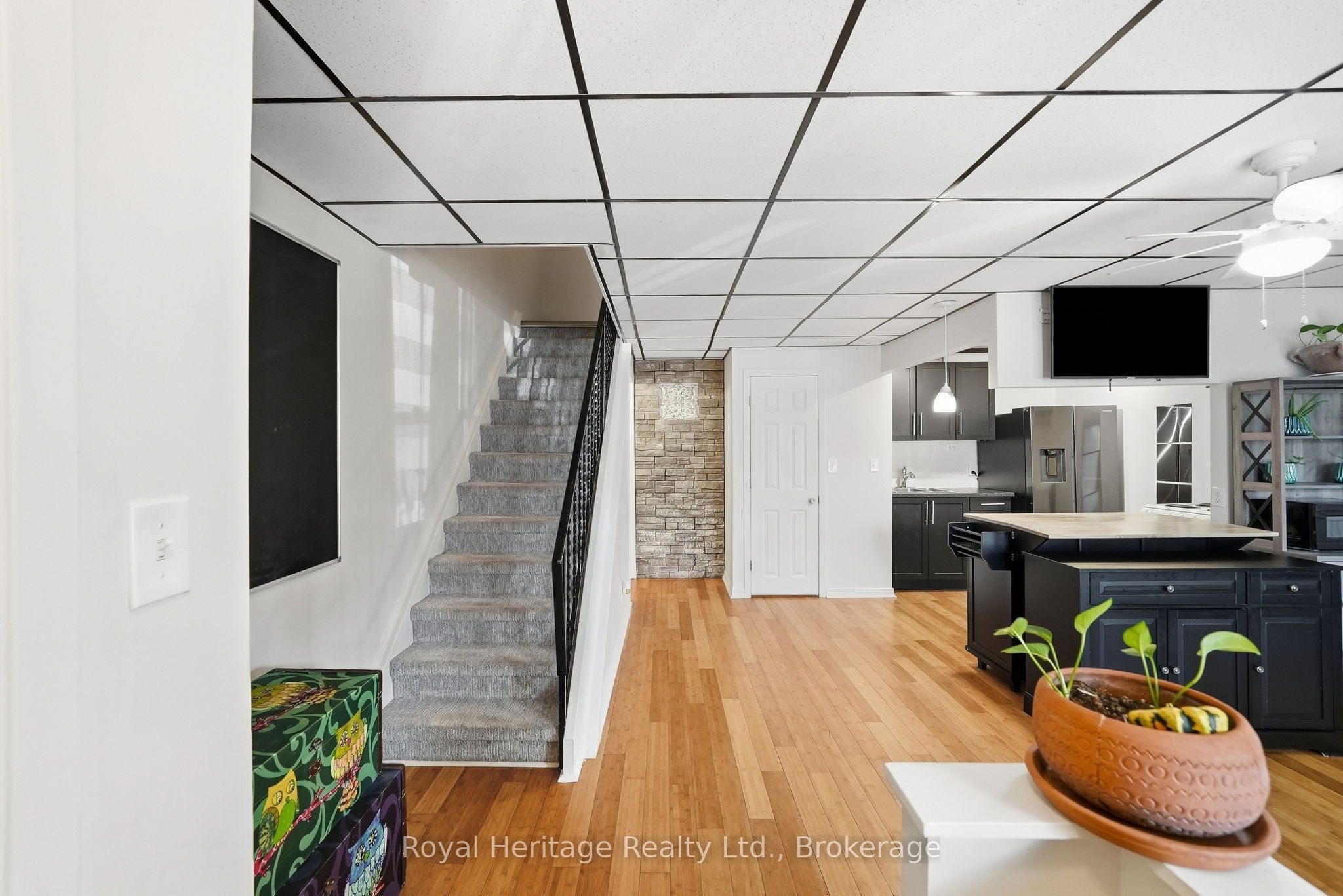 162 Cromwell Street 13 Property Photo 5