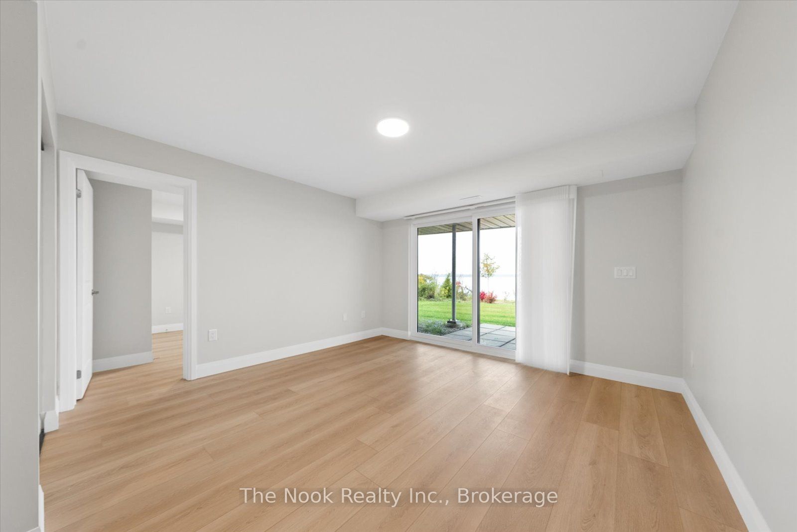 19 West Street N 16 Property Photo 22