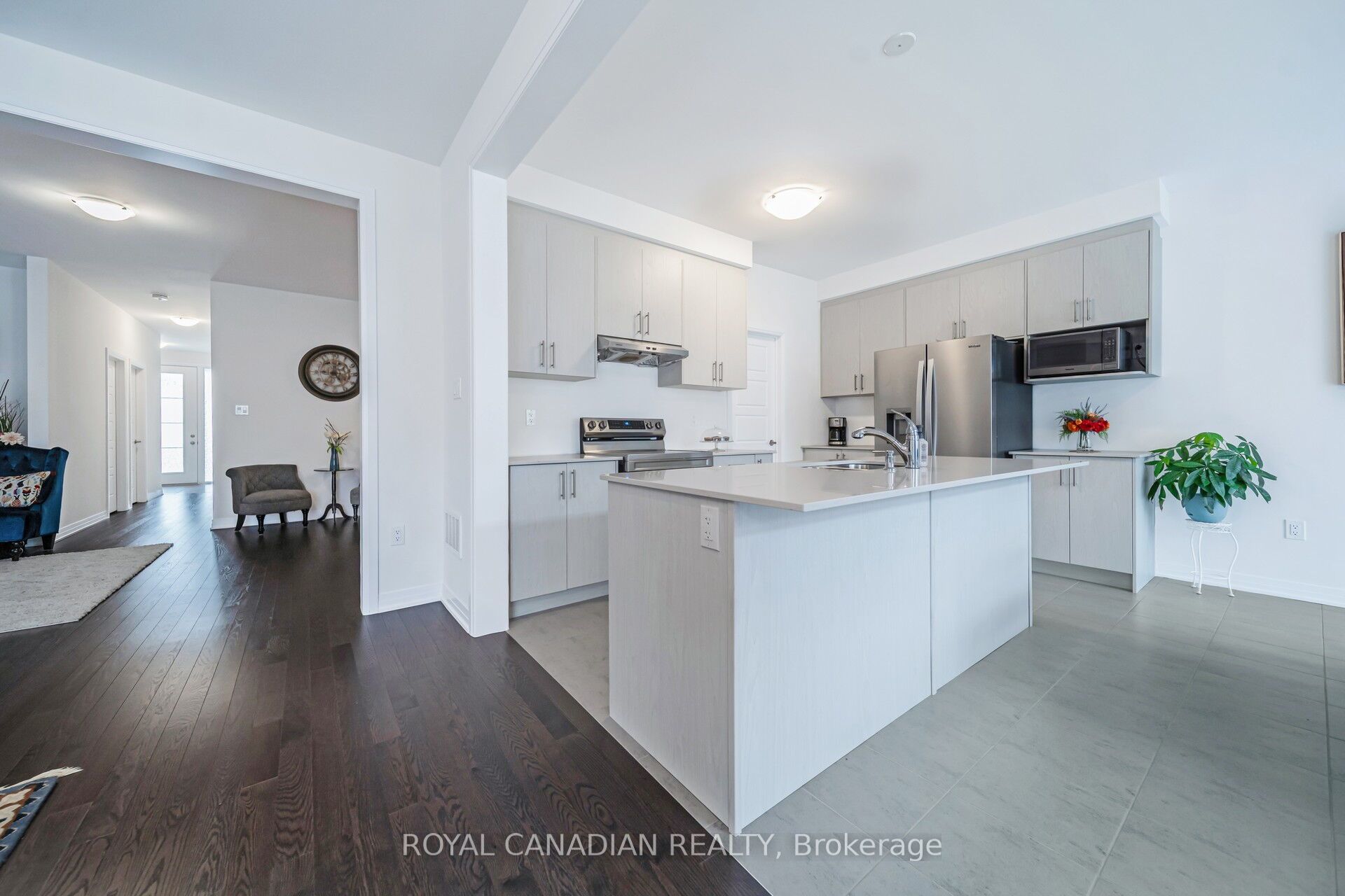 87 Soules Square Property Photo 20