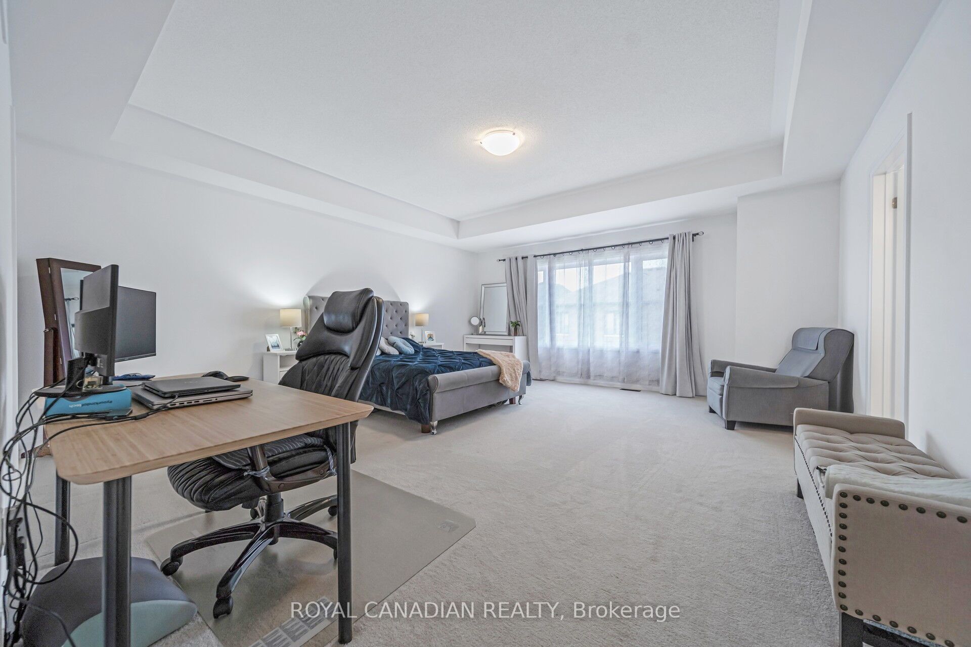 87 Soules Square Property Photo 35