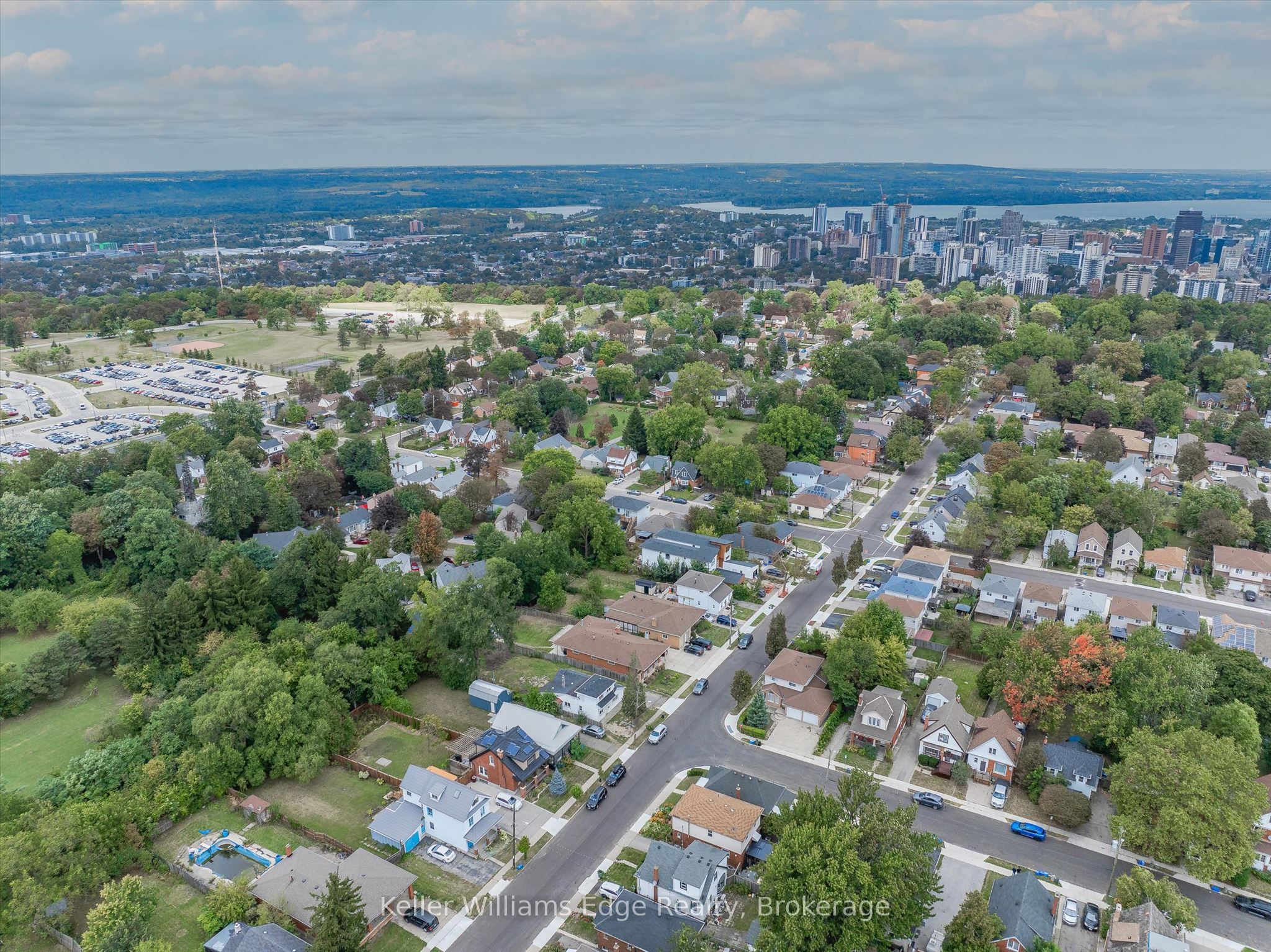 24 Brucedale Avenue W Property Photo 11