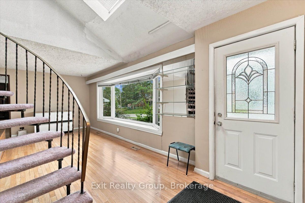 102 Orchard Drive Property Photo 5