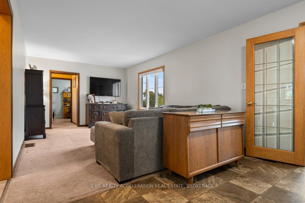 66 North Park Gardens Property Photo 9